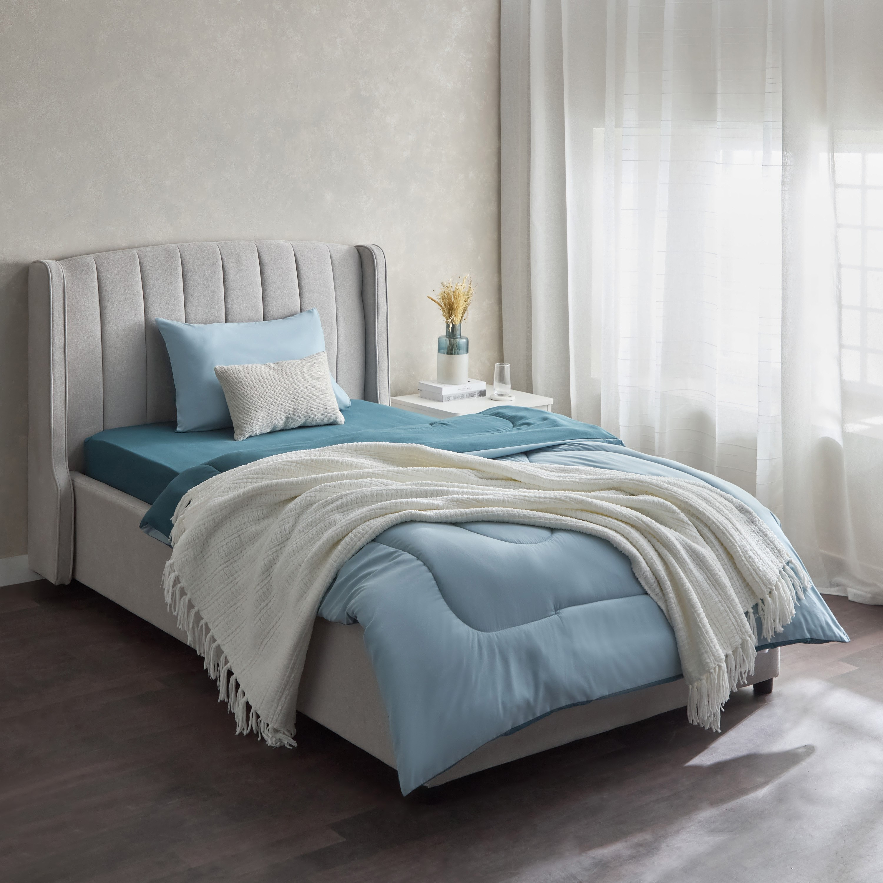 Derby Solid Twin Microfibre Fitted Sheet - 120x200+25 cm-hbxhomeware-hbxbedroom-image-6