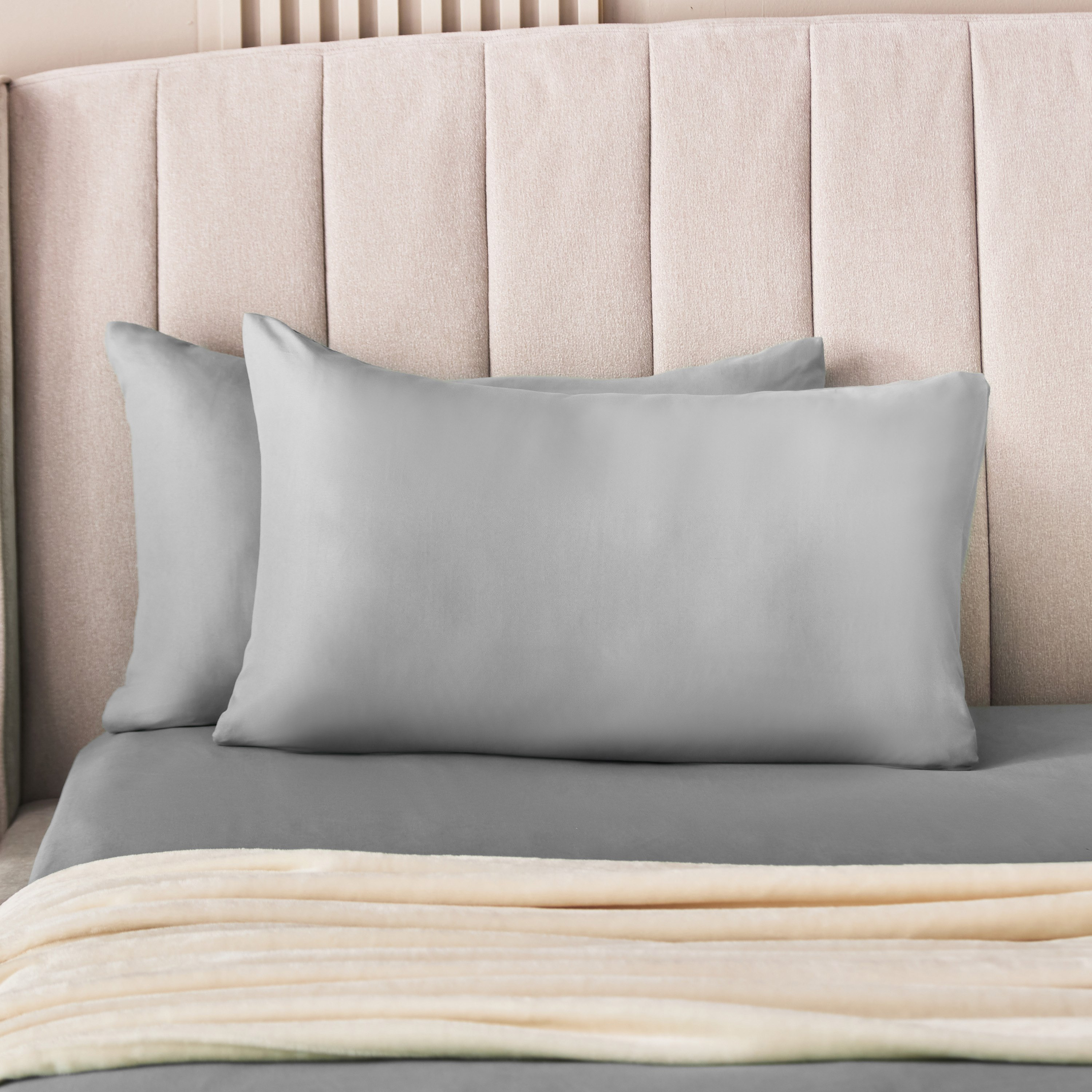 Derby 2-Piece Solid Microfibre Pillowcase Set - 45x70 cm-hbxhomeware-hbxbedroom-image-2
