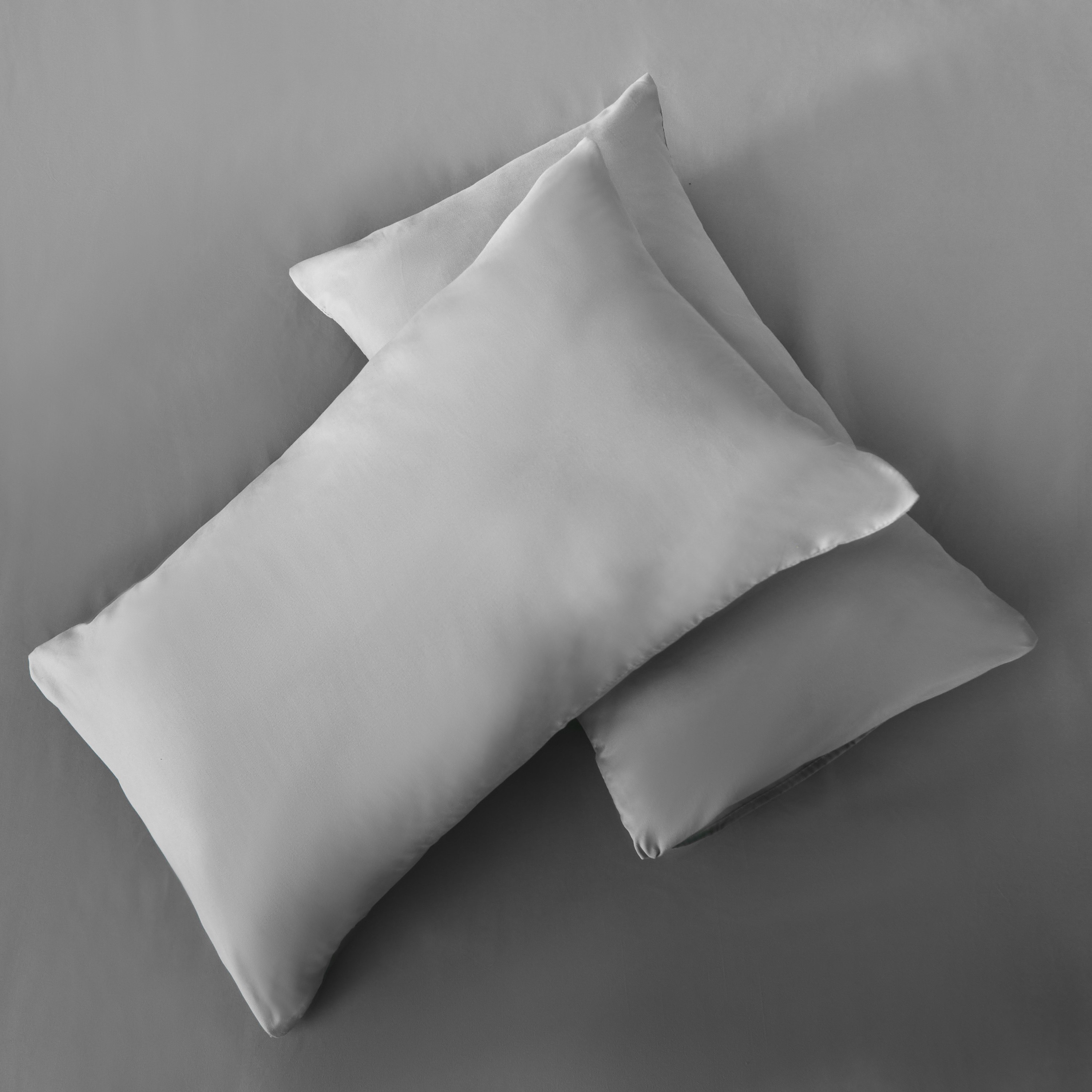 Derby 2-Piece Solid Microfibre Pillowcase Set - 45x70 cm-hbxhomeware-hbxbedroom-image-4