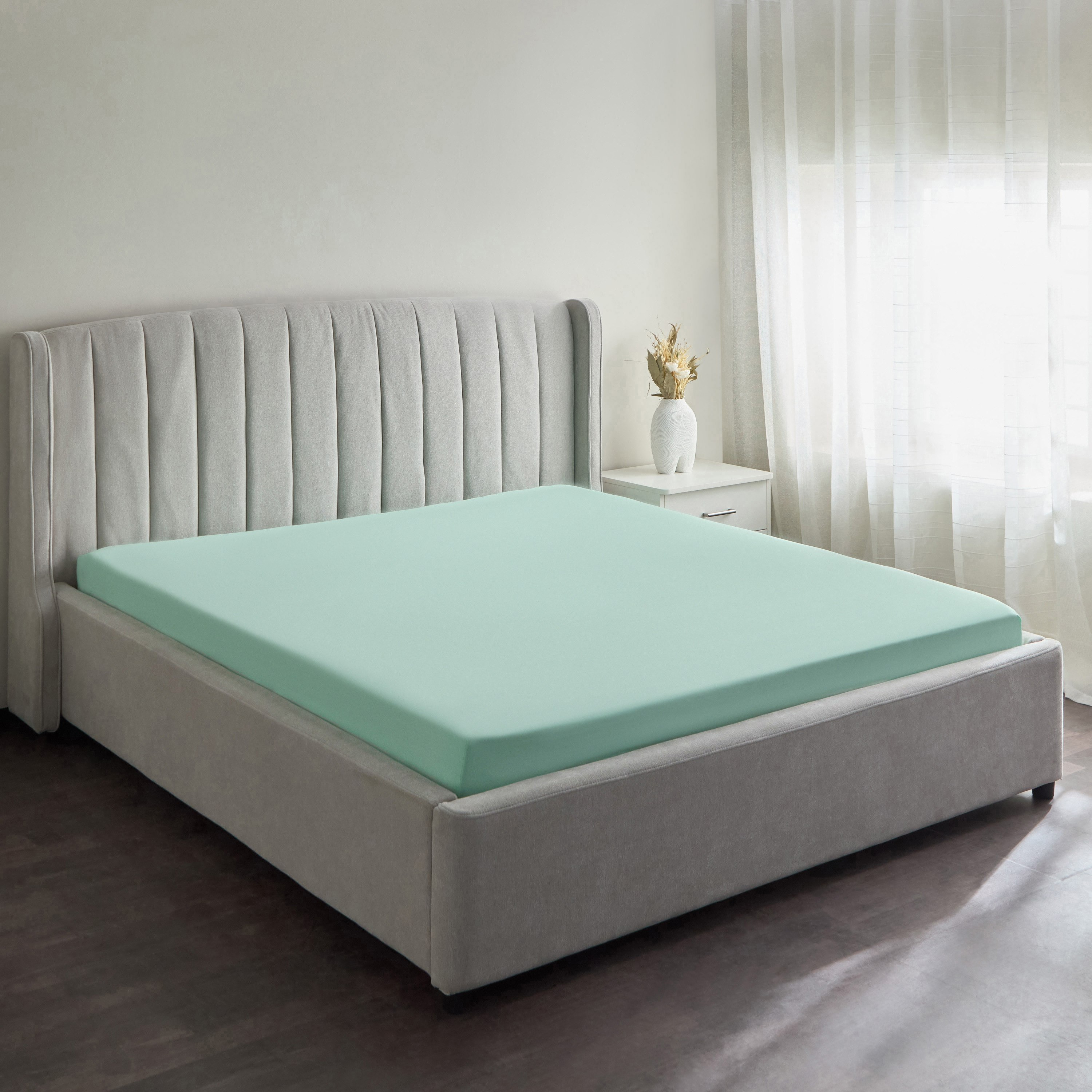 Derby Solid Queen Microfibre Fitted Sheet - 150x200+25 cm-hbxhomeware-hbxbedroom-image-1