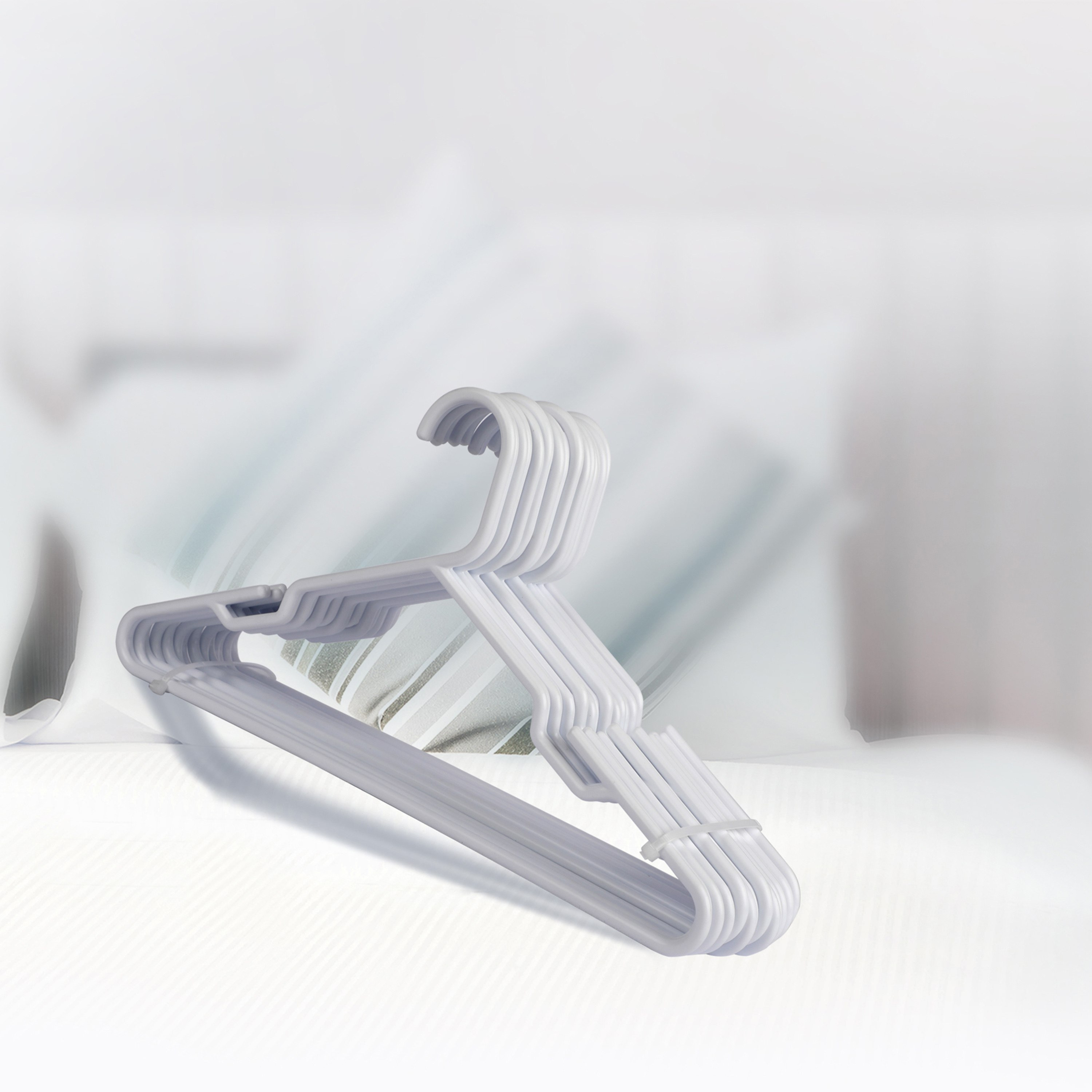 مجموعة علّاقات ملابس لوتس 15 قطعة من أميتي-hbxhomeware-bathandlaundry-clothesdryingracks-image-4
