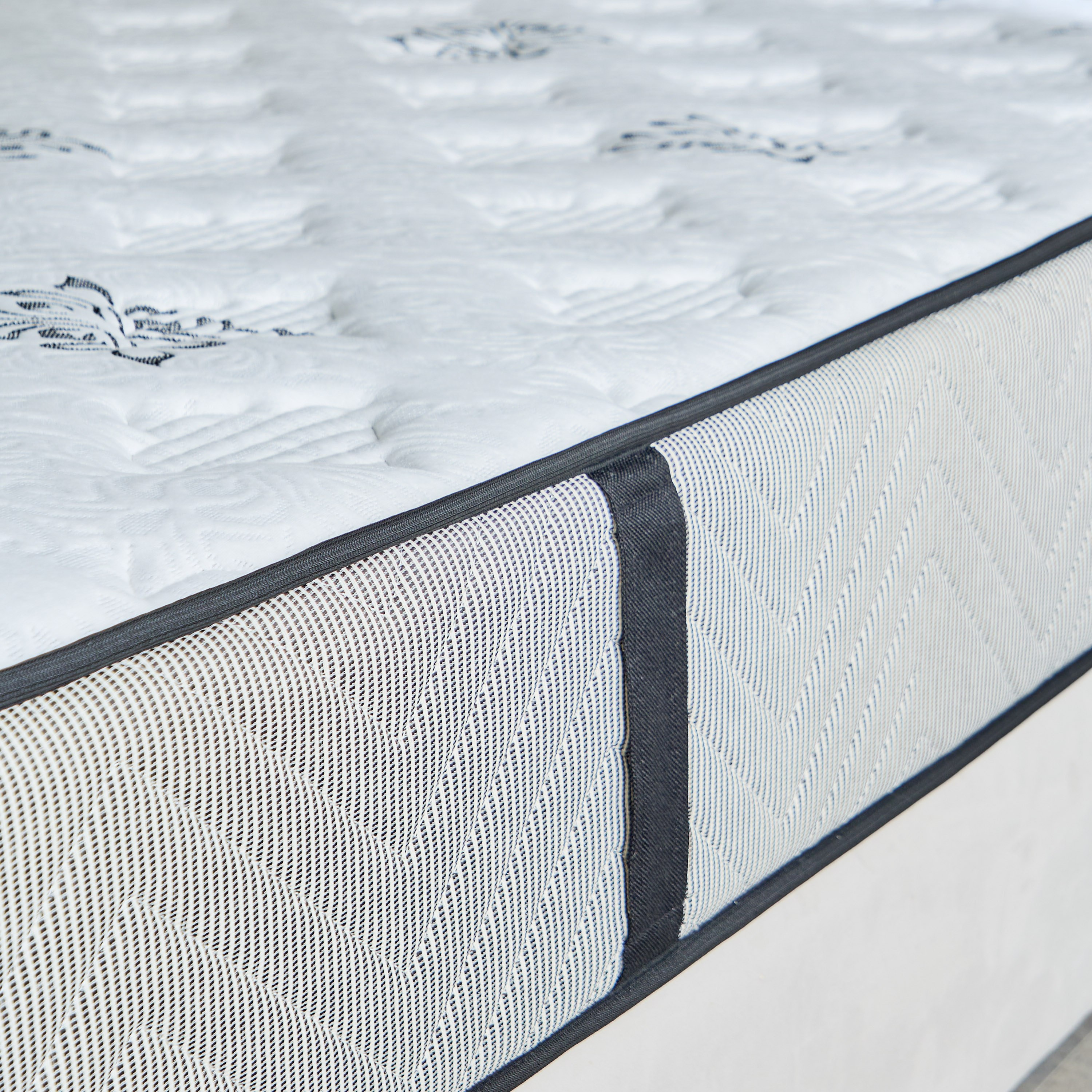 مرتبة كينج فيسكو بنوابض جيبية من سليب لوكس آي رويال فيسكو - 180x200x25 سم-hbxfurniture-mattresses-king-image-7
