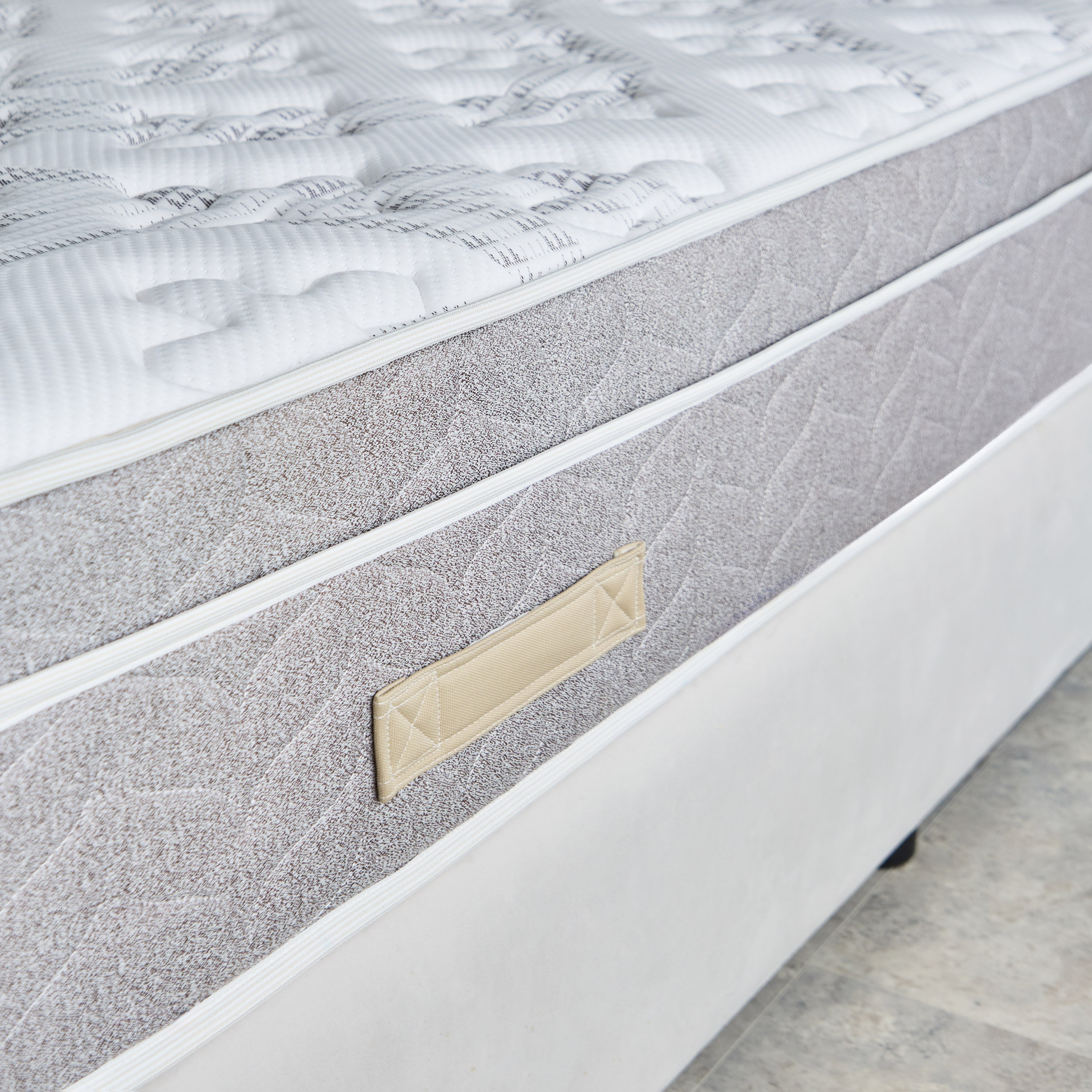 SleepLuxe iBliss Natural Latex Medium Firm Knitted Breathable Pocket Spring Mattress - 150x200x28 cm-PROMO_HB_KSA_HBX10_190925-image-6