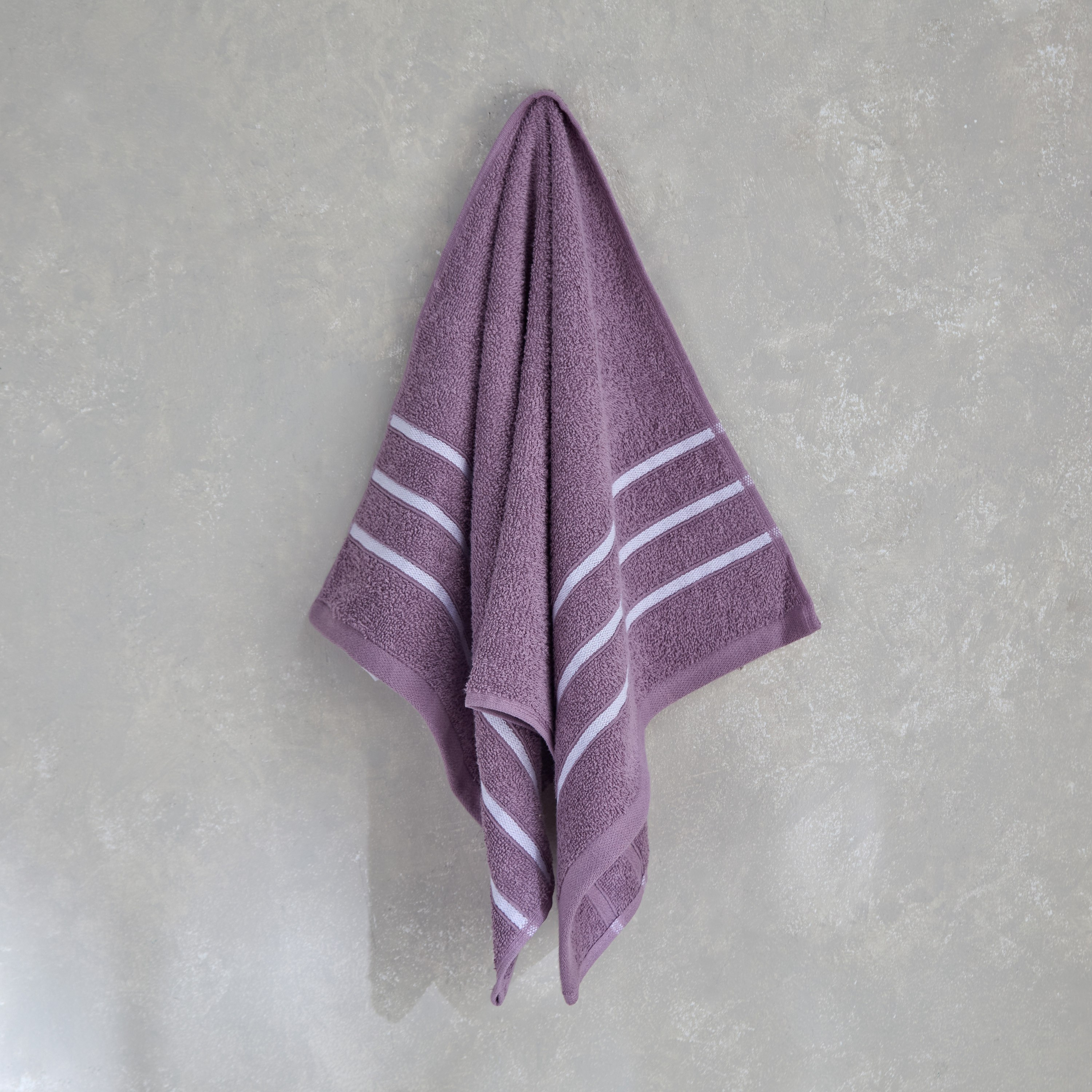 منشفة يد ممشطة للأطفال من سنوبي - 40x70 سم-hbxbathroom-bathroomtextiles-image-1