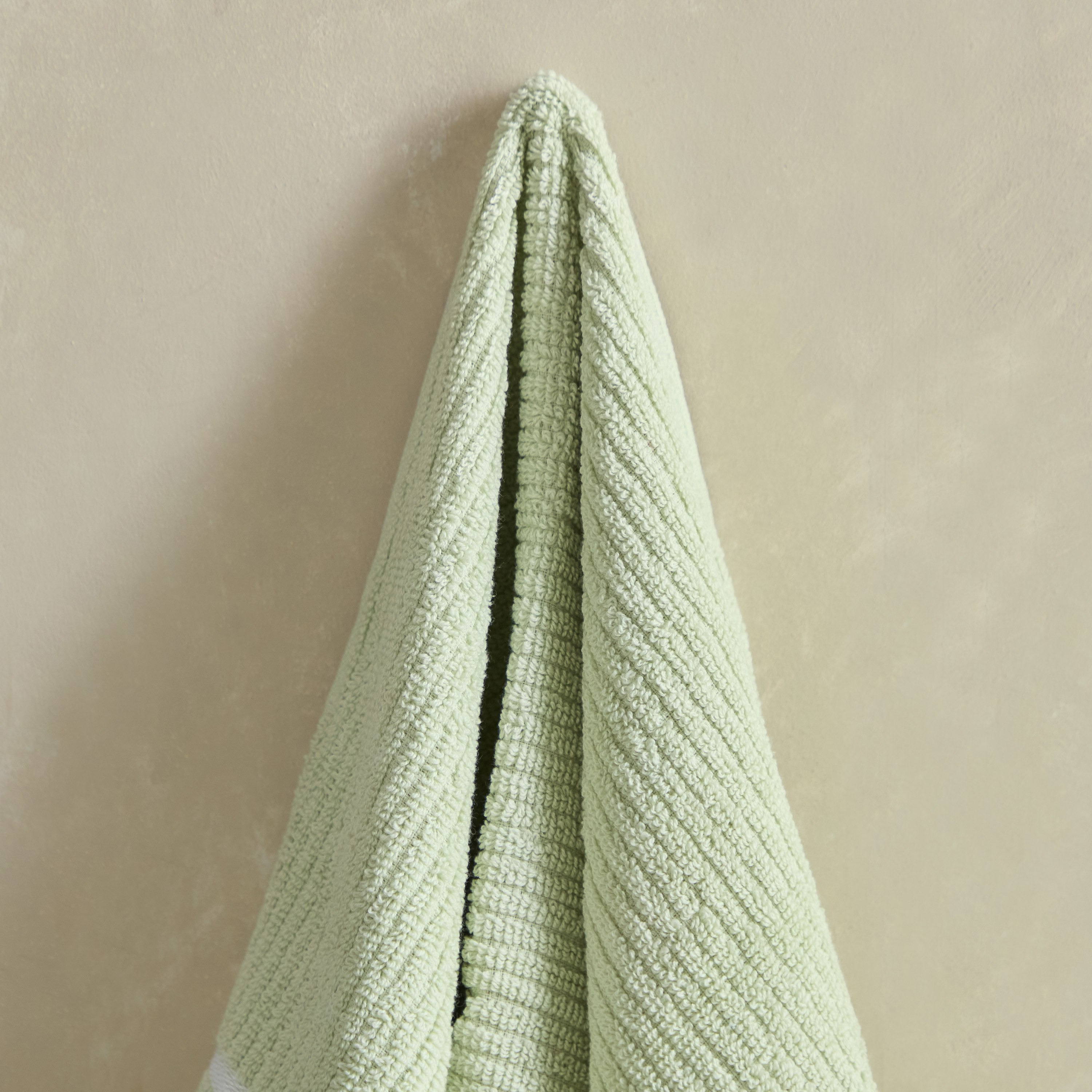 منشفة يد قطن مضلّعة من ماتيو - 70x40 سم-hbxbathroom-bathroomtextiles-image-2