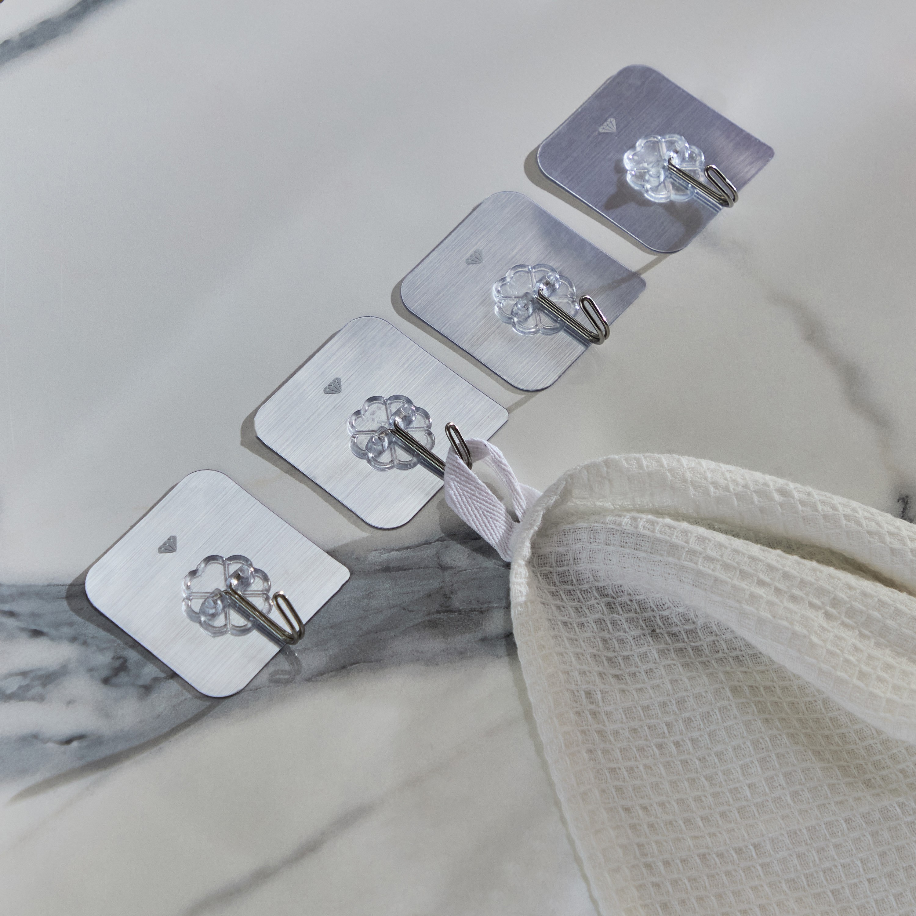 خطاف سوبر من كلابيت-hbxdecorandfurnishings-homeaccessories-novelties-image-2