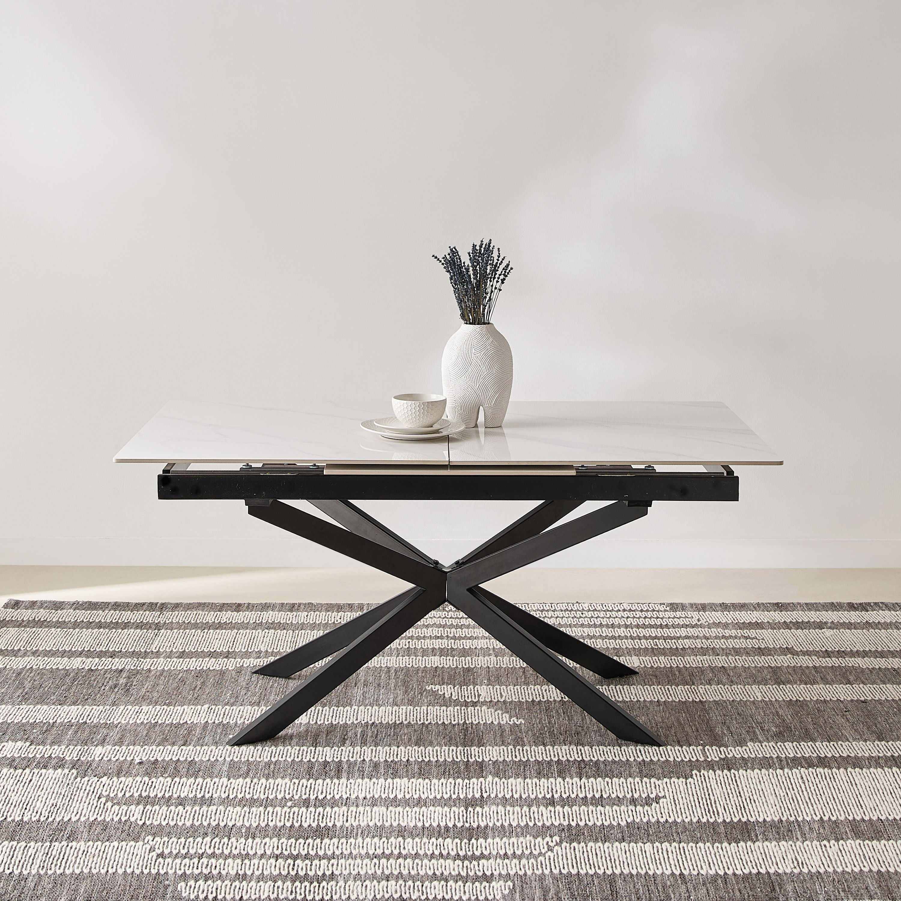 طاولة سفرة قابلة للتمديد 6-8 مقاعد من الحجر الملبد من نافارو-hbxfurniture-diningroom-diningtables-eightseater-image-3