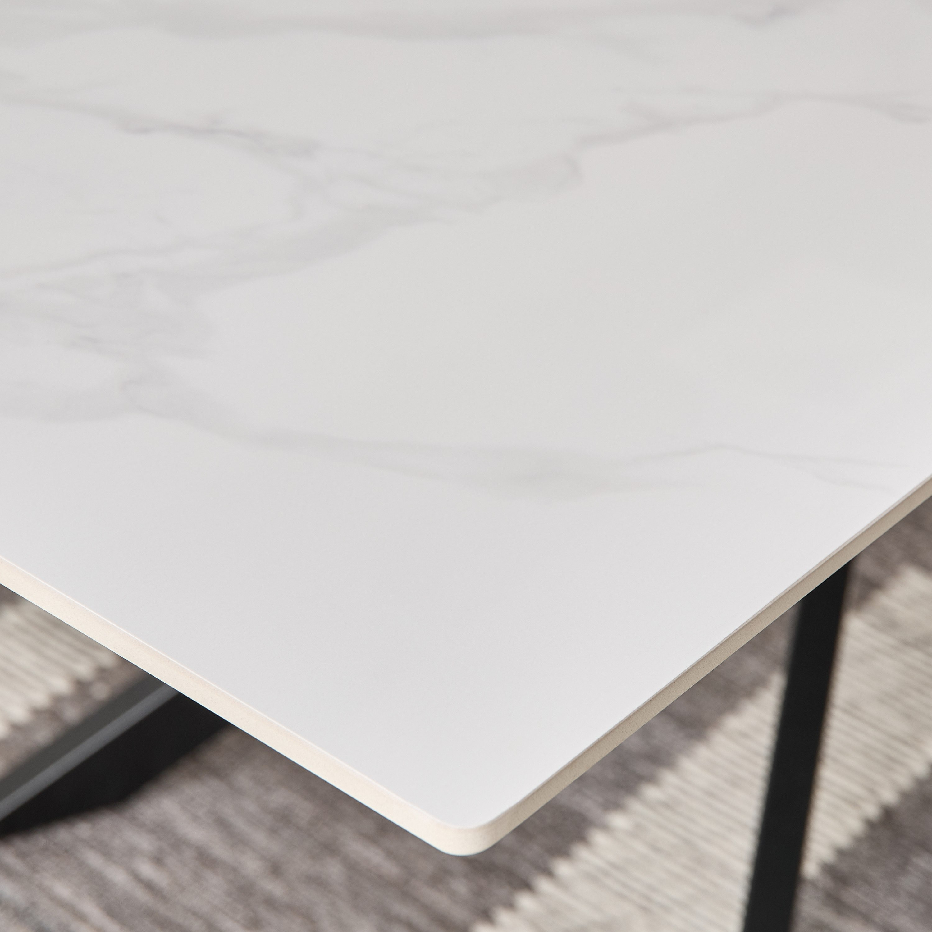 طاولة سفرة قابلة للتمديد 6-8 مقاعد من الحجر الملبد من نافارو-hbxfurniture-diningroom-diningtables-eightseater-image-5