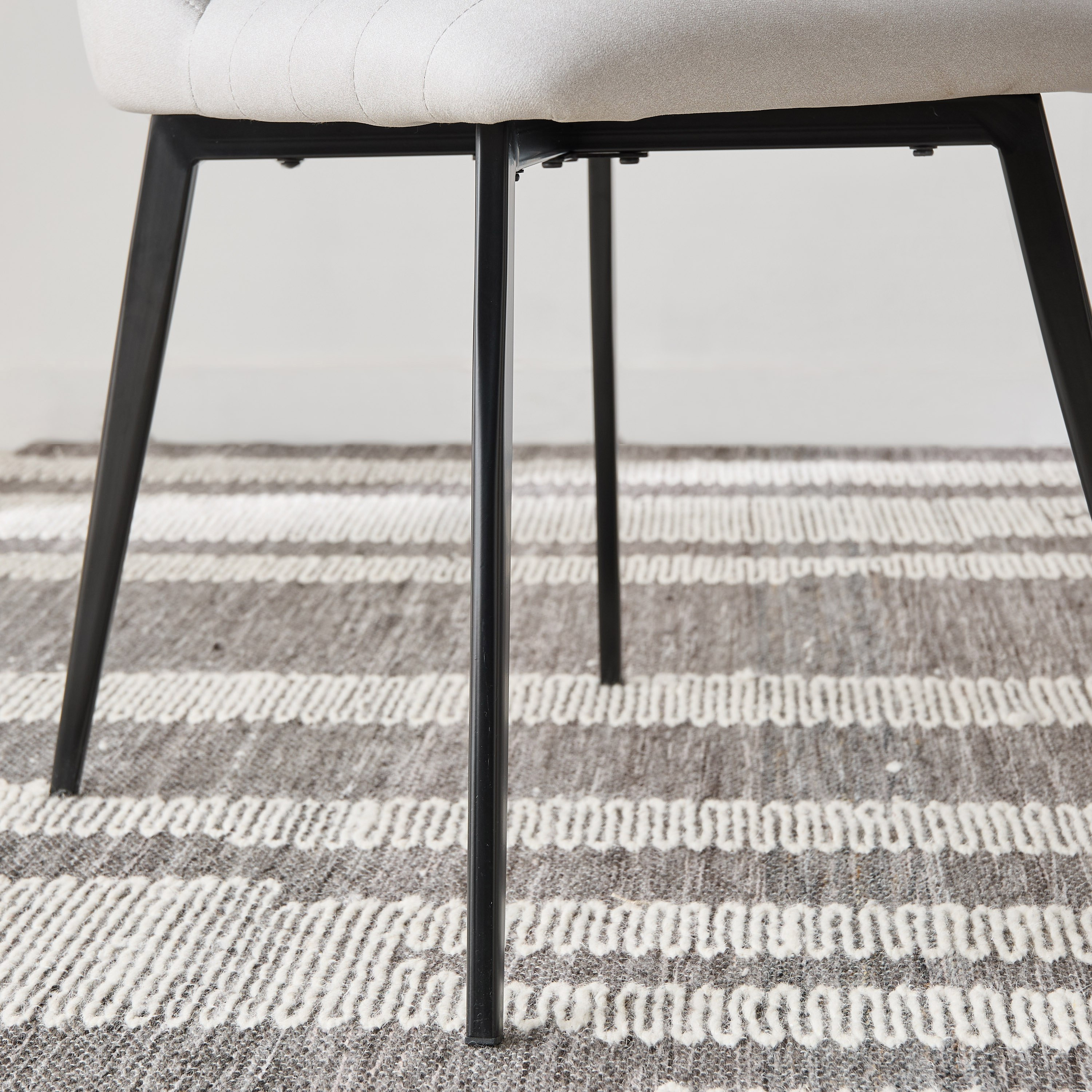 كرسي سفرة - نافارو-hbxdiningroom-diningchairs-image-5