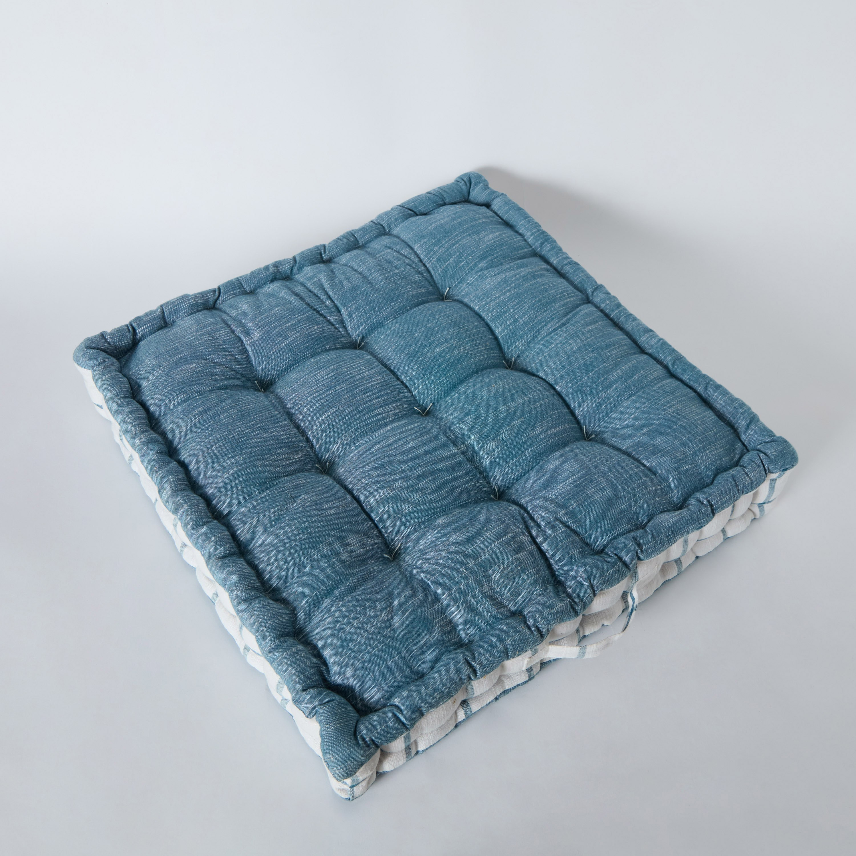 وسادة أرضية أزور من هارلي - 60x60x10 سم-hbxhomeware-hbxdecorandfurnishings-image-6