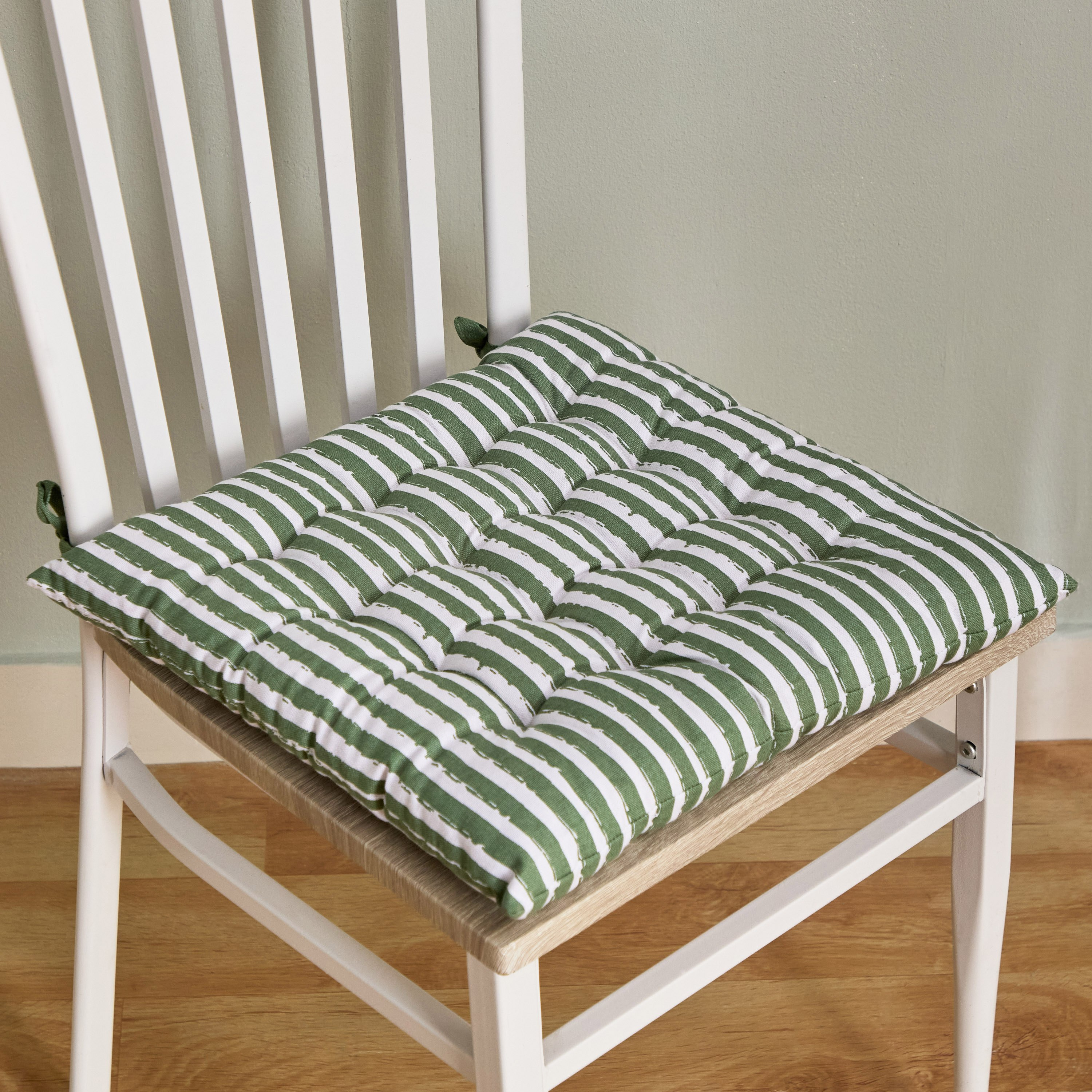 لبادة كرسي بطبعات من سنازي - 40x40 سم-hbxhomeware-hbxdecorandfurnishings-image-1
