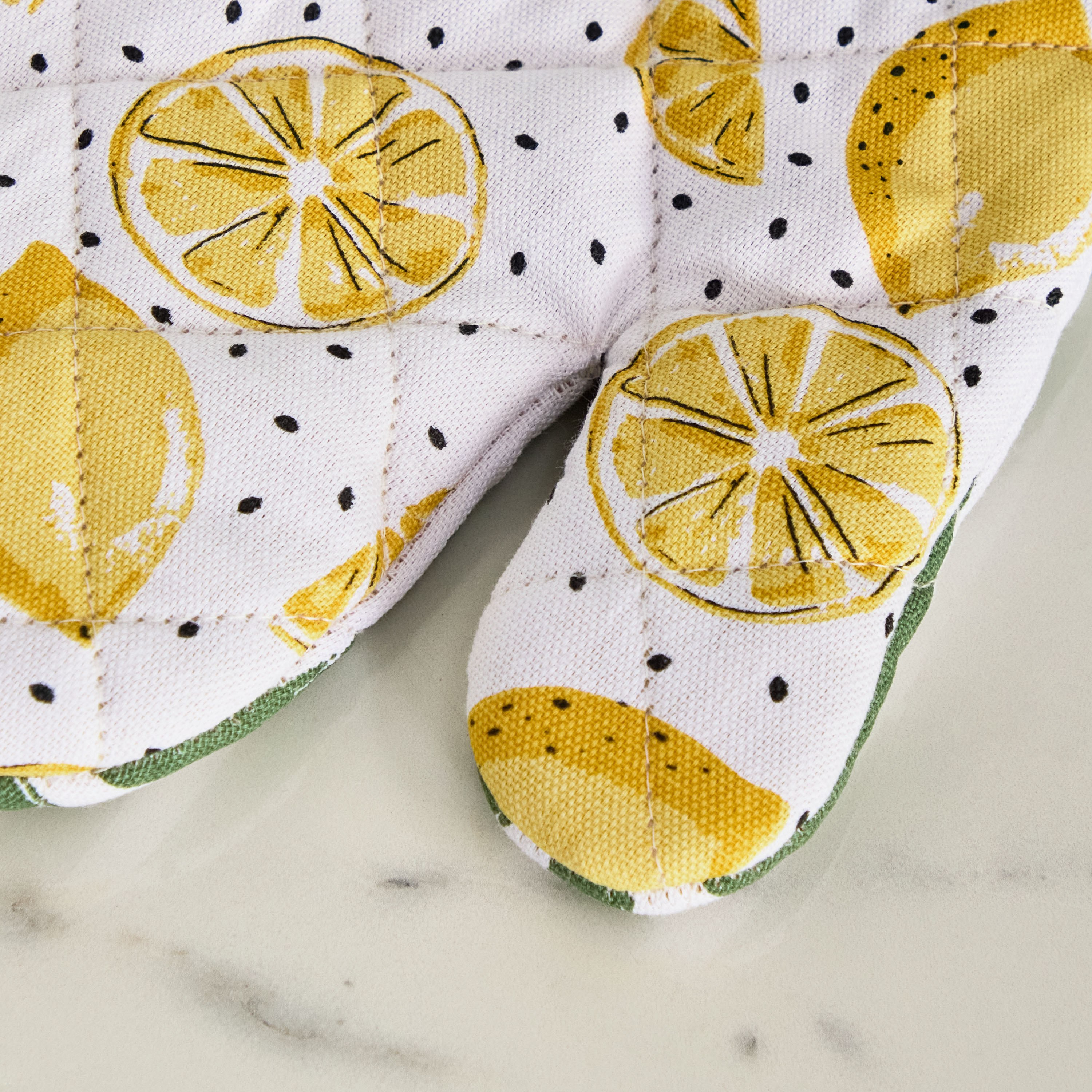 قفاز بطبعات حمضيات من سنازي- 18x30 سم-hbxhomeware-kitchenware-kitchenlinens-image-3
