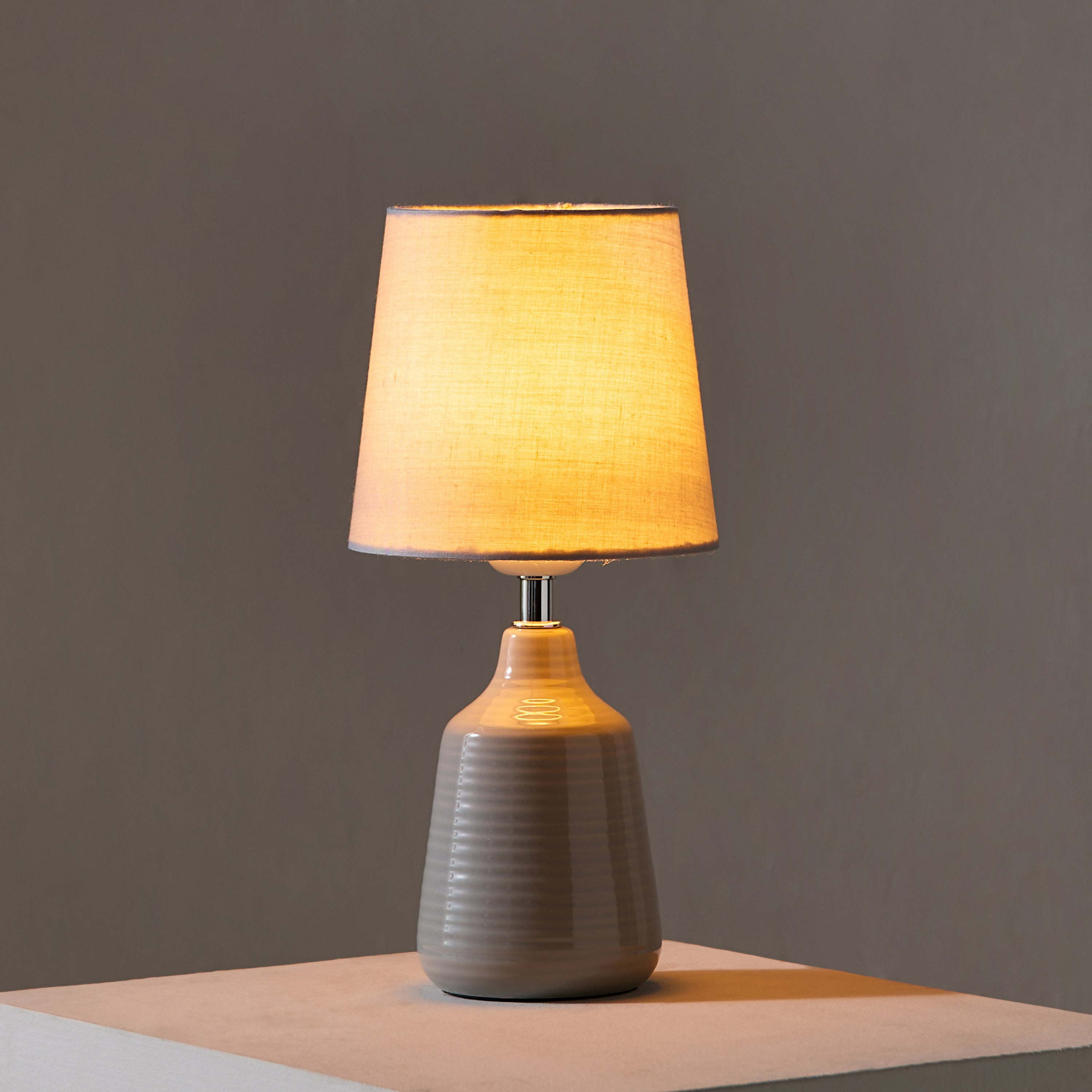 Sega Ceramic Table Lamp Base with USB Power Port - 14x14x35 cm-hbxbedroom-lighting-tablelamps-image-3