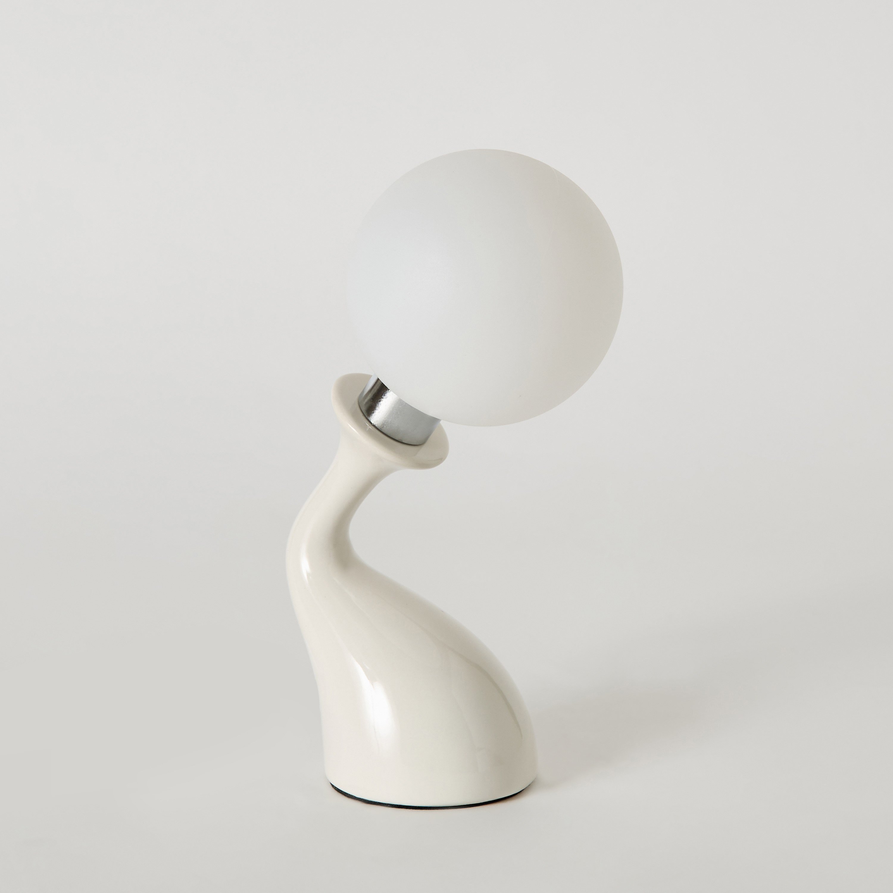 Sega Ceramic Table Lamp with Shade and USB Power Port  - 13x10x22.5 cm-hbxbedroom-lighting-tablelamps-image-6