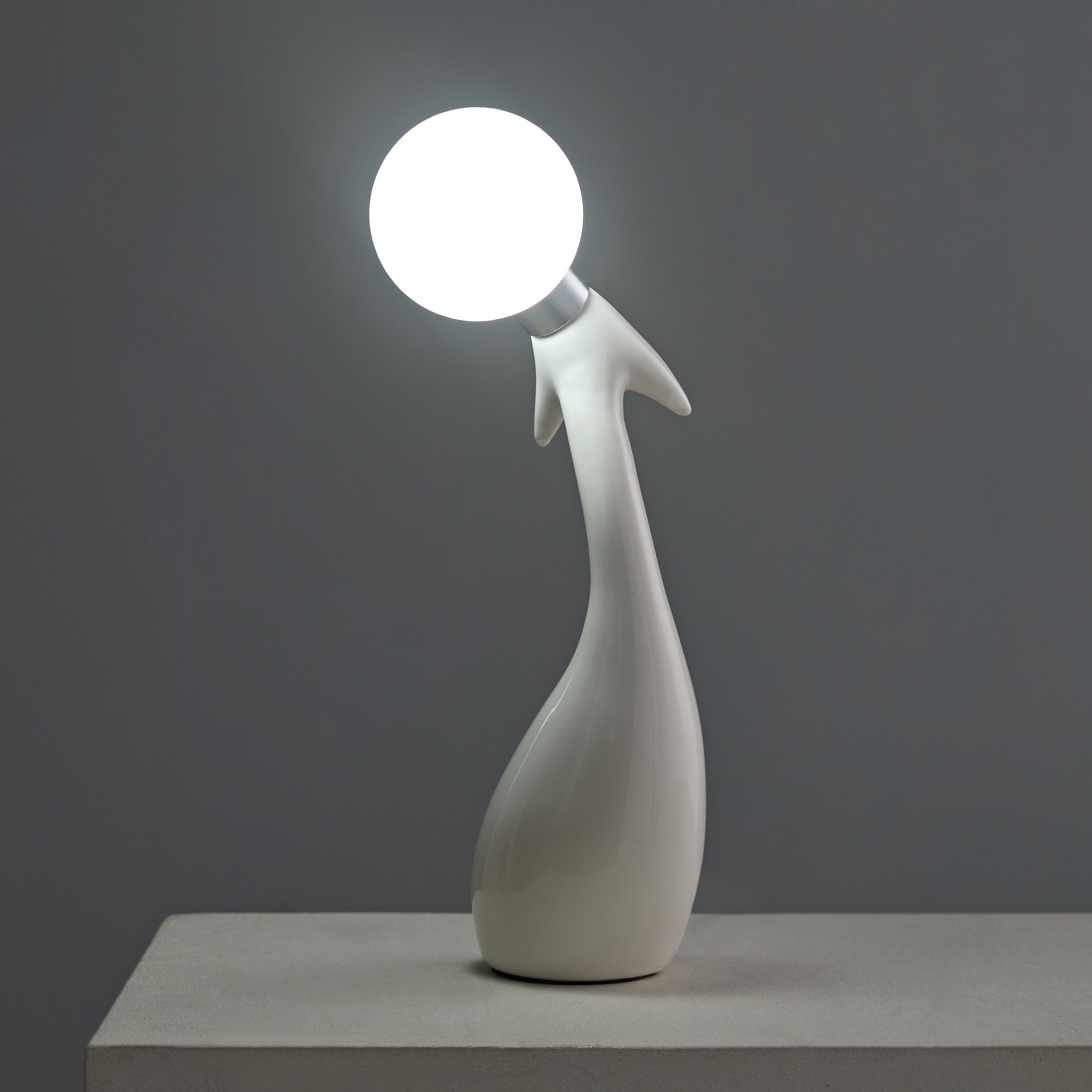 Sega Ceramic Table Lamp with USB Power Port and 3-Colour Light - 10x10x34 cm-hbxbedroom-lighting-tablelamps-image-2