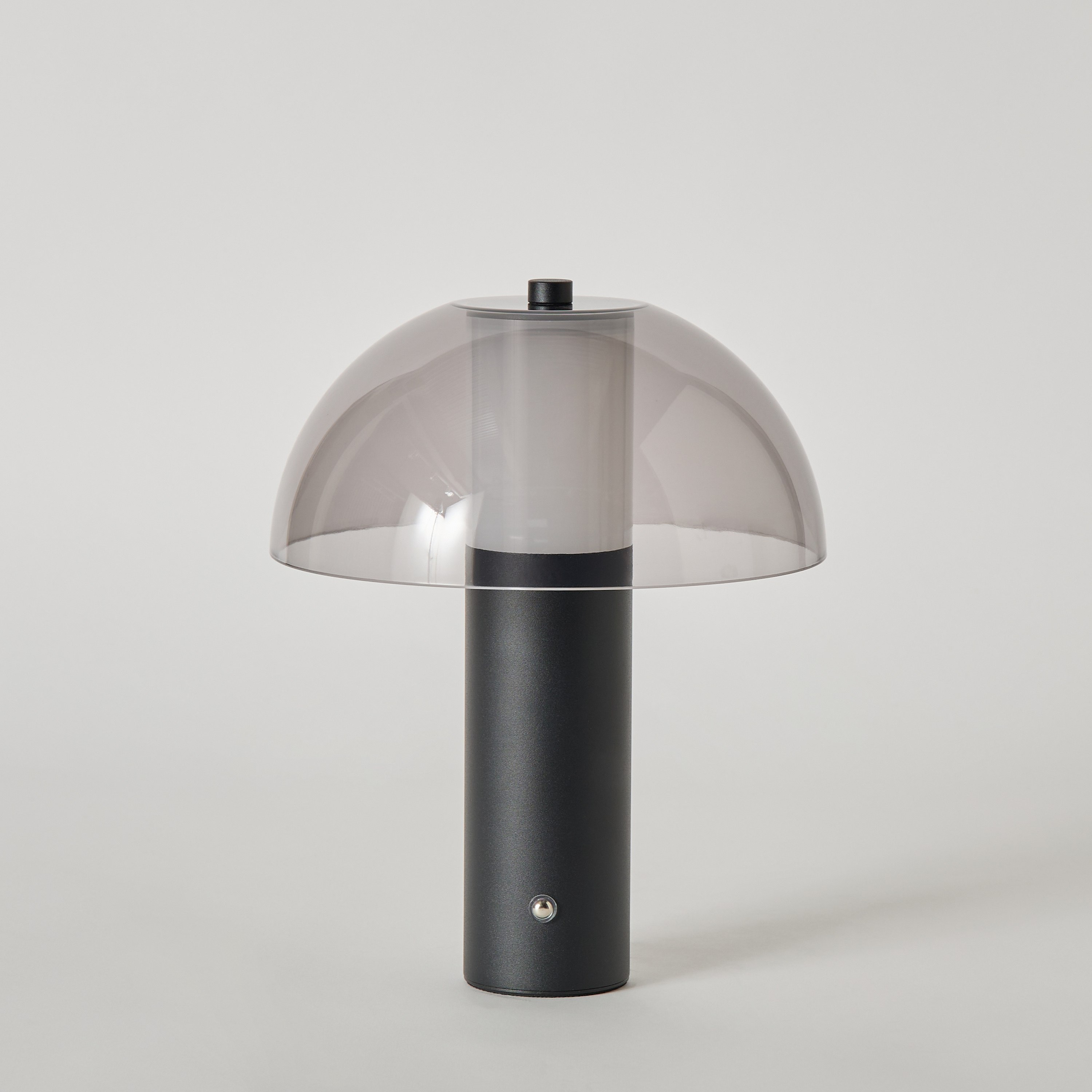 Sega 3-Colour Light Metal Battery Operated Table Lamp with Acrylic Shade and USB - 20x20x25 cm-hbxbedroom-lighting-tablelamps-image-7
