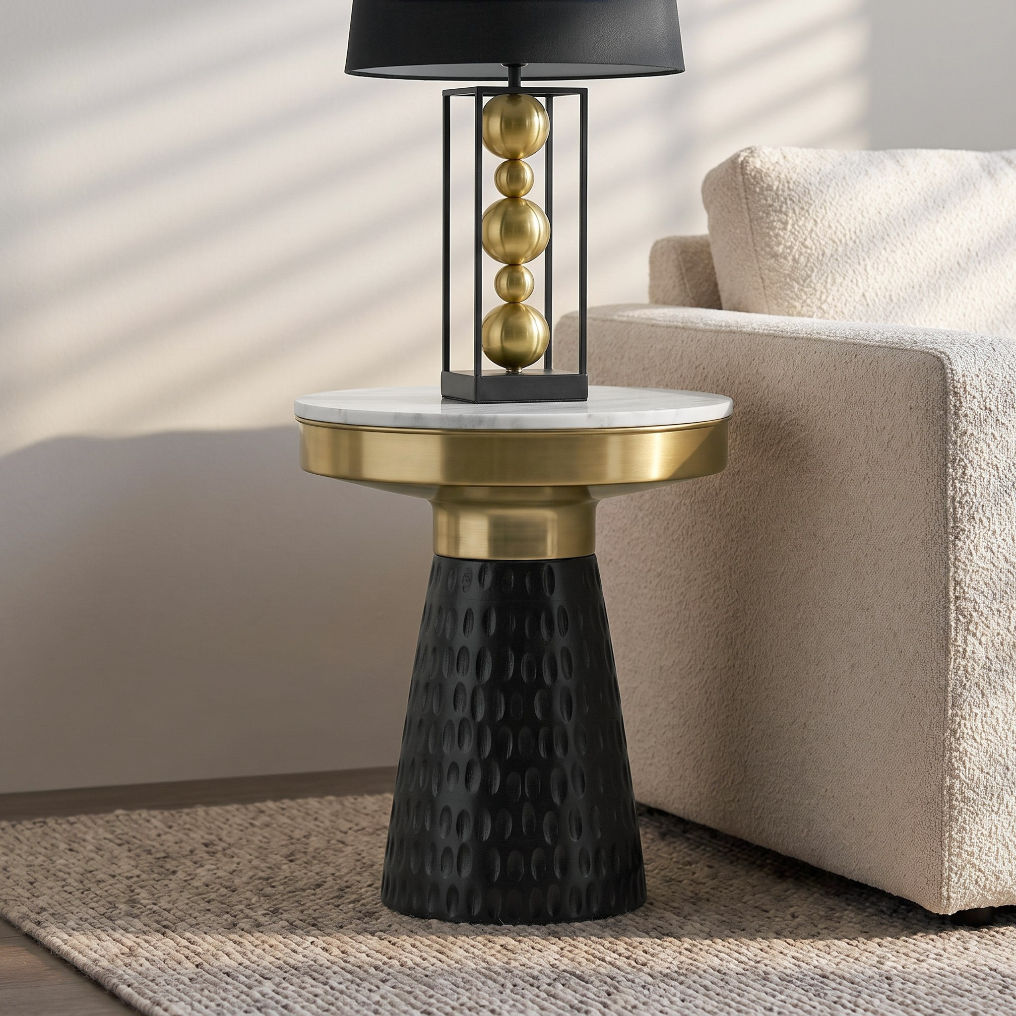 طاولة جانبية بسطح من الرخام الأصلي وقاعدة من الخشب الصلب - جاوري من فيندرا-hbxfurniture-livingroom-endtables-image-1