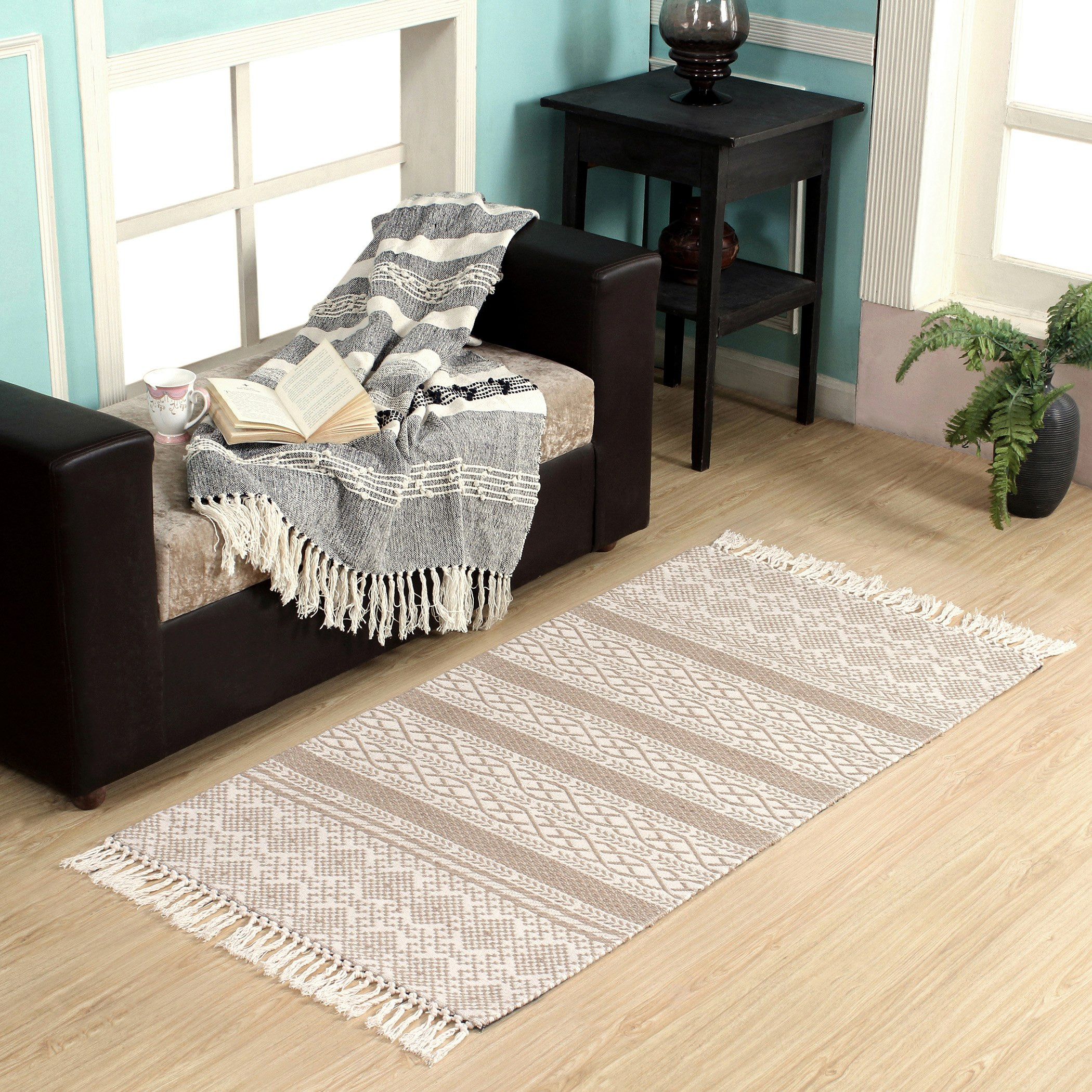 Aveza Jute Cotton Jacquard Rug - 80x150 cm-hbxdecorandfurnishings-floorcoverings-rugs-image-1