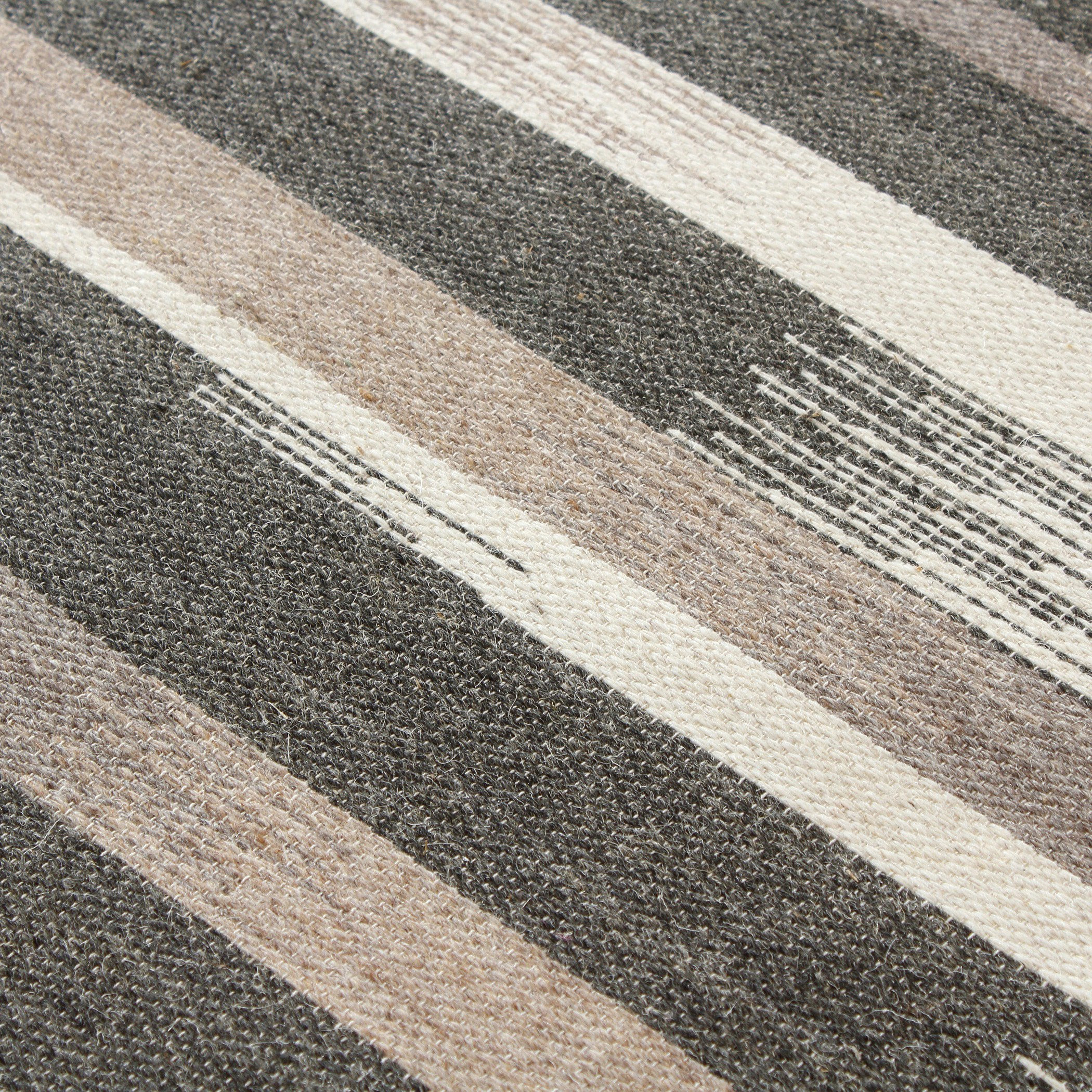 سجادة صوف جاكار من مالبون - 80x150 سم-hbxdecorandfurnishings-floorcoverings-rugs-image-5