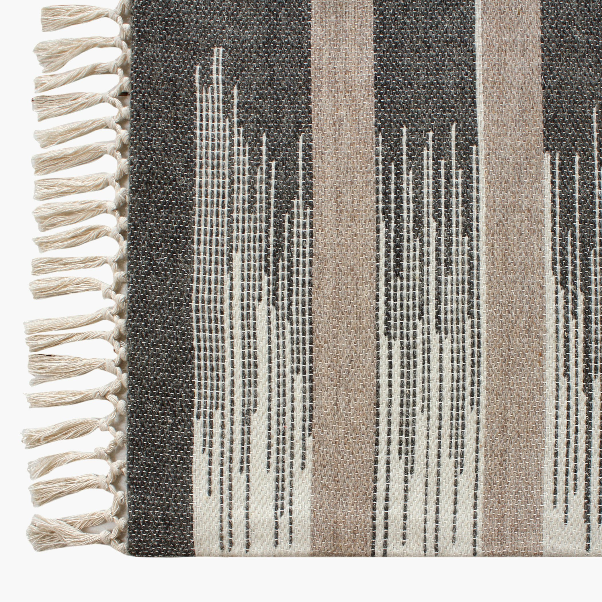 سجادة جاكار صوف من مالبون - 120x170 سم-hbxdecorandfurnishings-floorcoverings-rugs-image-3