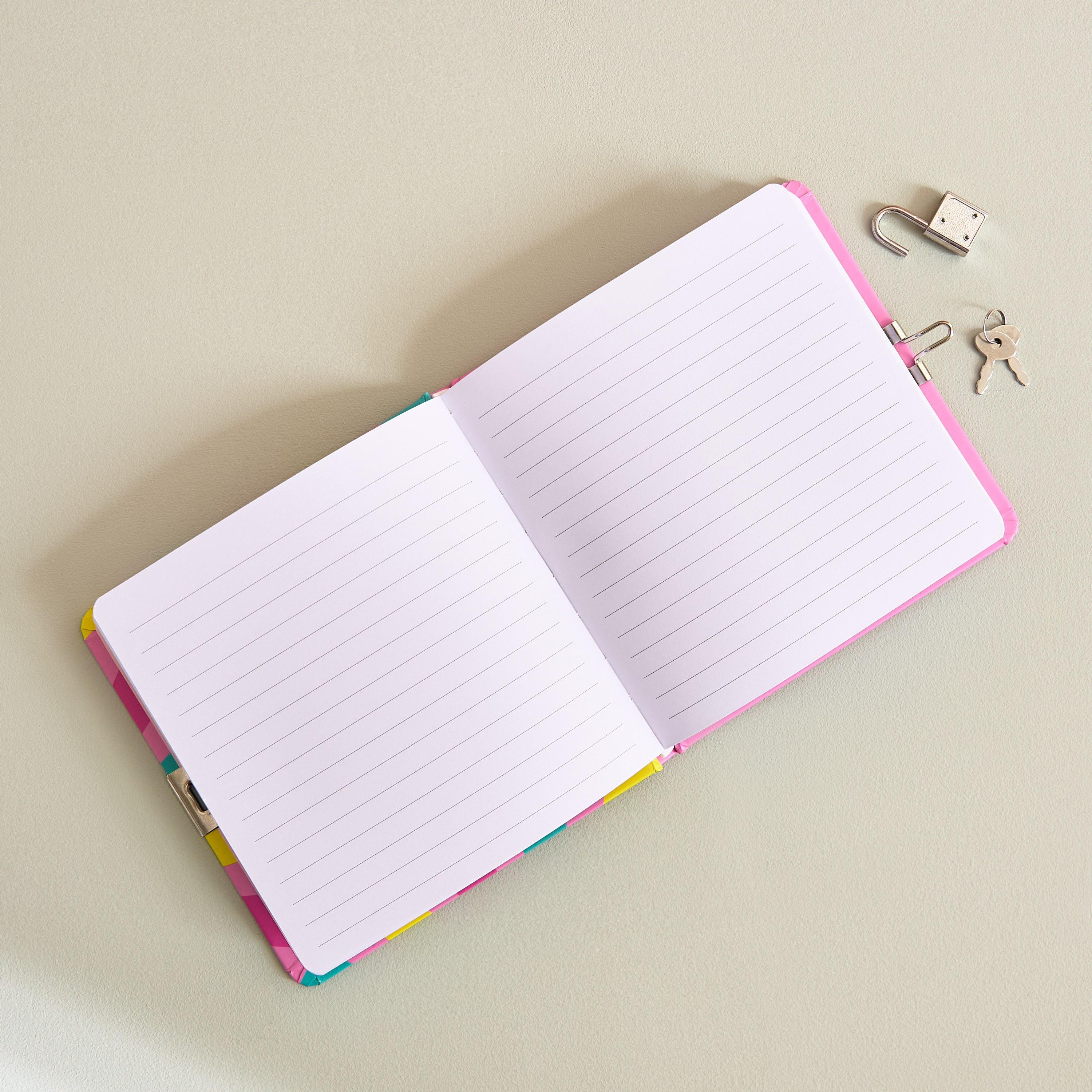 دفتر ملاحظات 80 ورقة قابل للقفل جود فايبس من سكريبل - 15x15 سم-hbxkidsandyouth-playroom-stationery-image-2