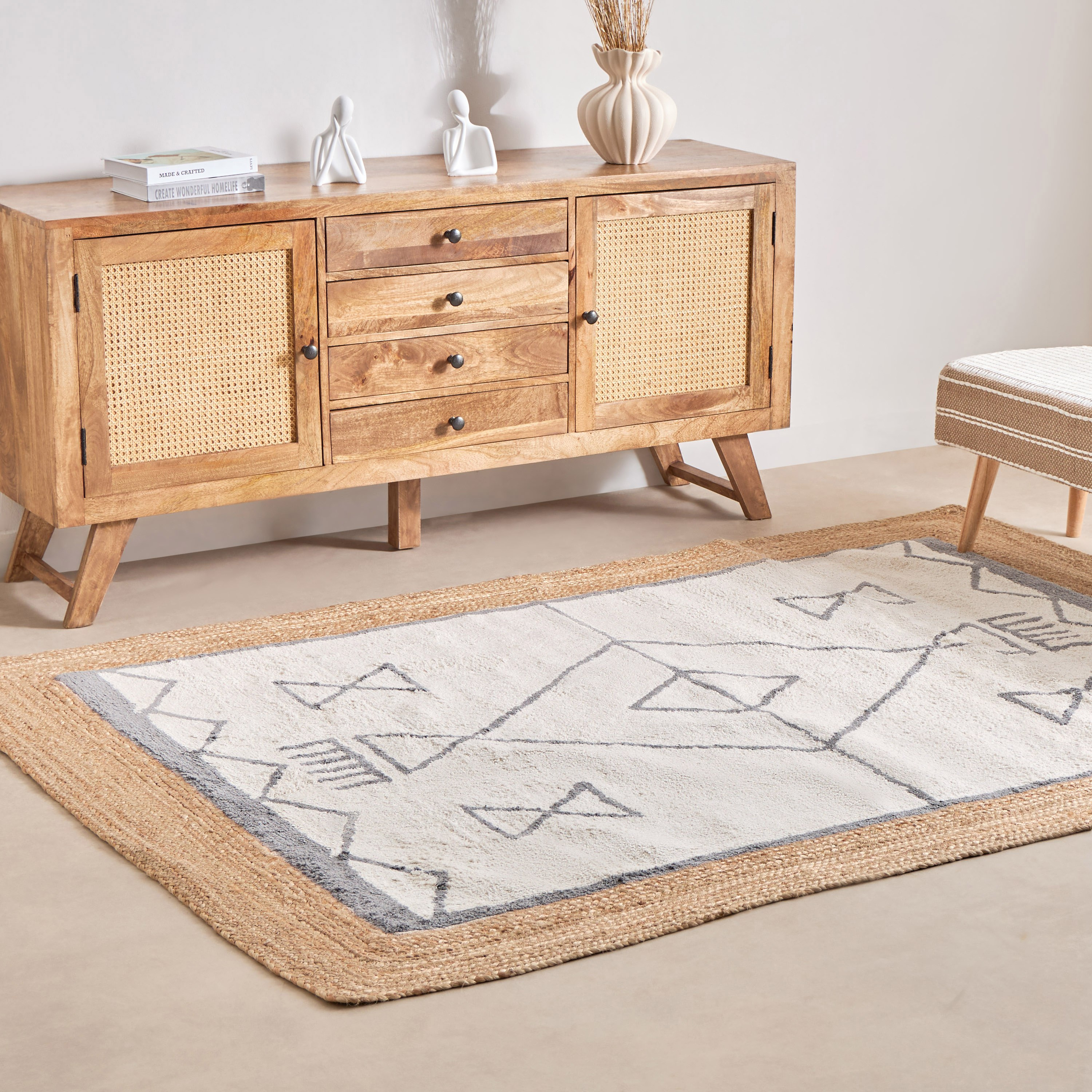 سجادة جوت كبيرة مصنوعة يدويًا من زهرة - 160×230 سم-hbxdecorandfurnishings-floorcoverings-rugs-image-1