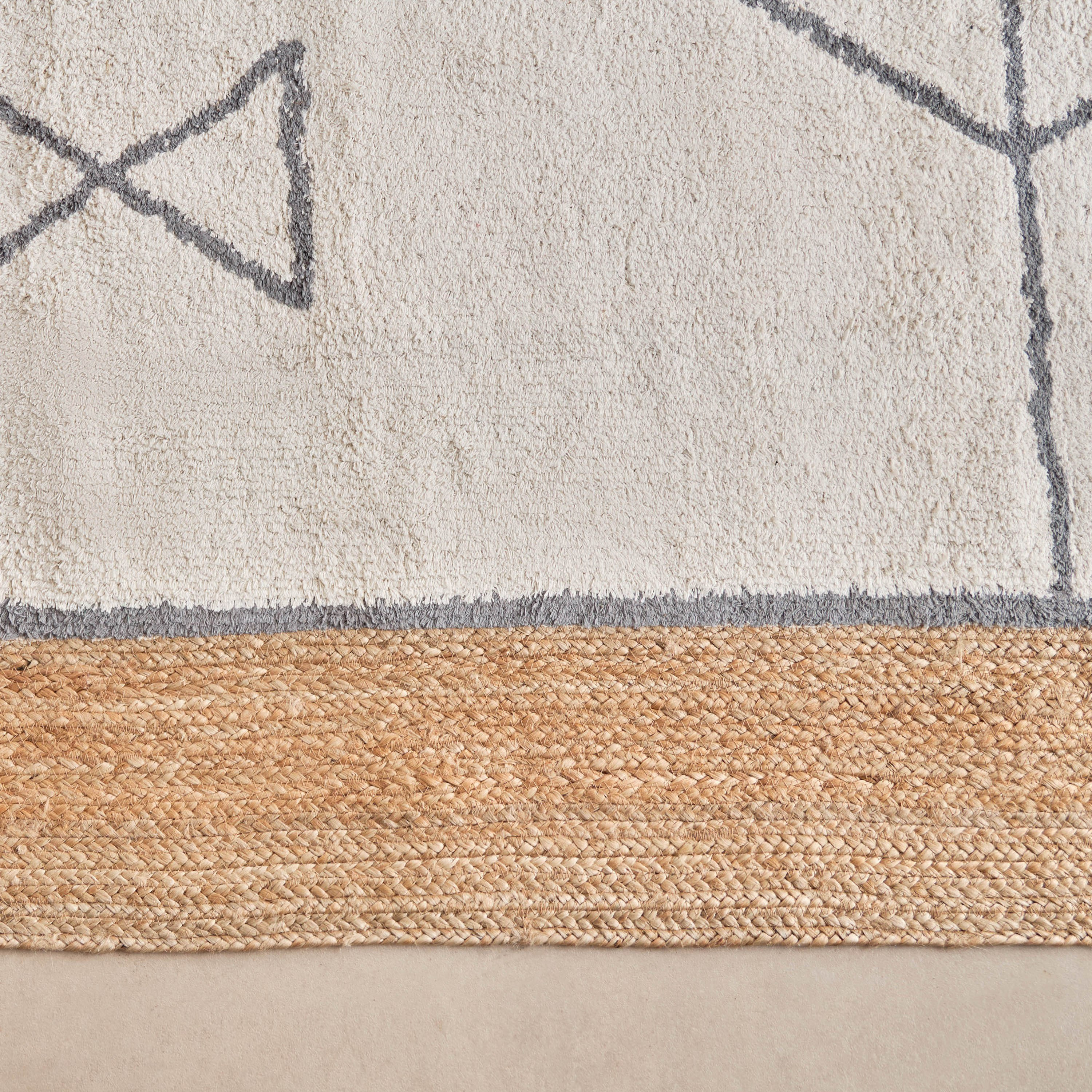 Zahra Handmade Jute XL Rug - 200x300 cm-hbxdecorandfurnishings-floorcoverings-rugs-image-2