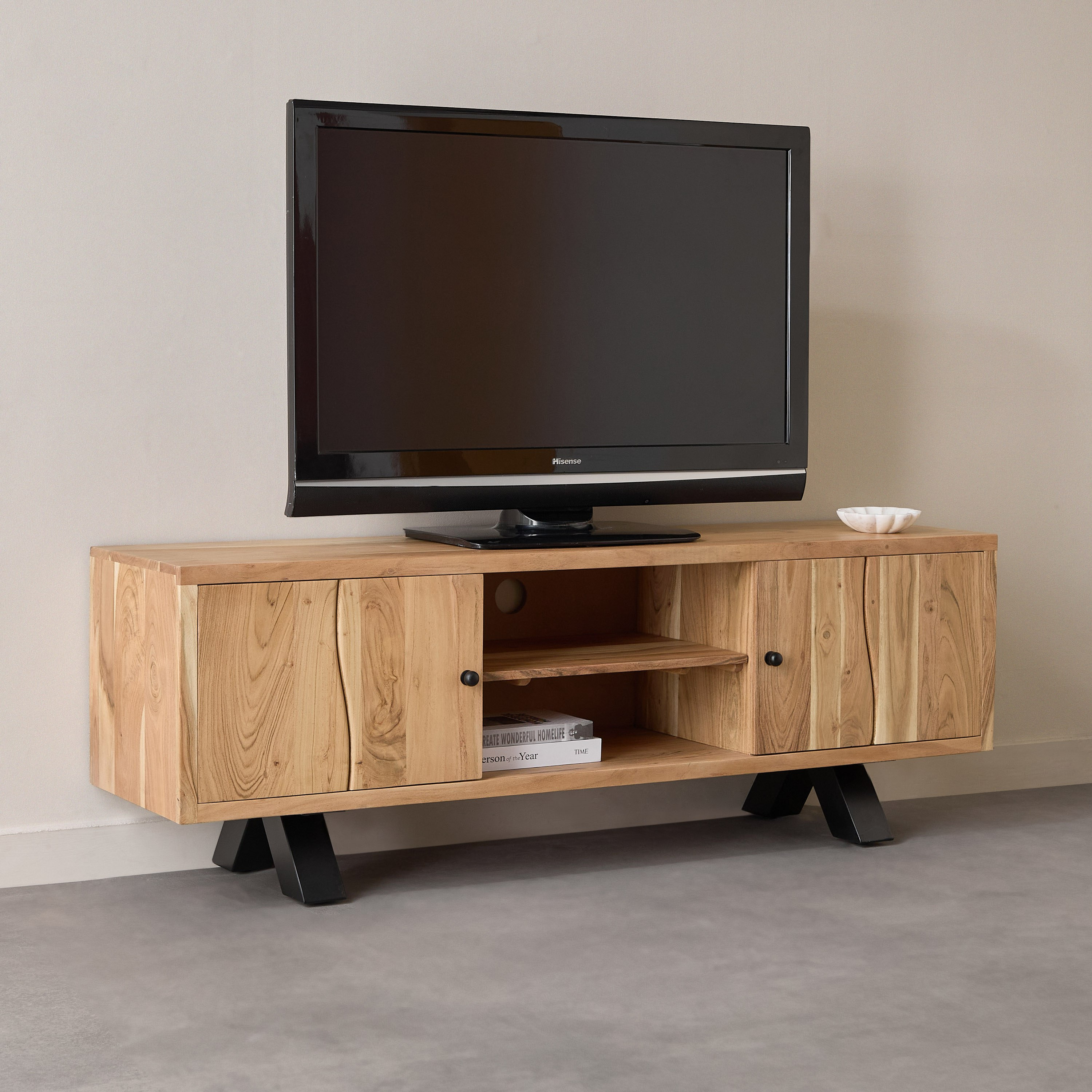 وحدة تلفزيون حتى 70 بوصة 1.6 متر بـ2 باب حوّاف طبيعية - أرنو من فيندرا-hbxlivingroom-mediaunitsandstorage-tvunits-image-1