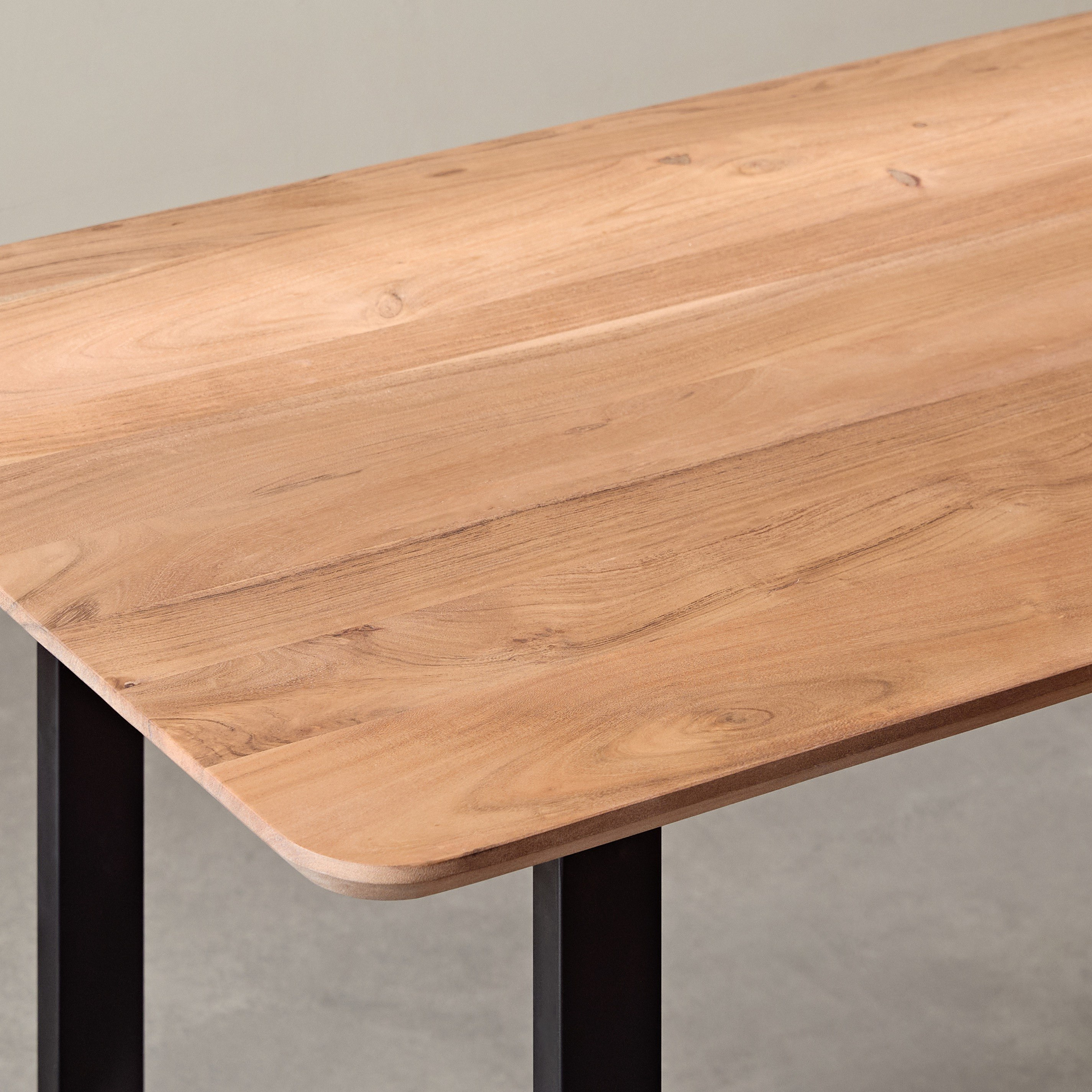 طاولة سفرة لـ6 مقاعد بسطح من الخشب الصلب المشطوف - كوستا من فيندرا -hbxdiningroom-diningtablesandsets-diningtables-sixseater-image-3