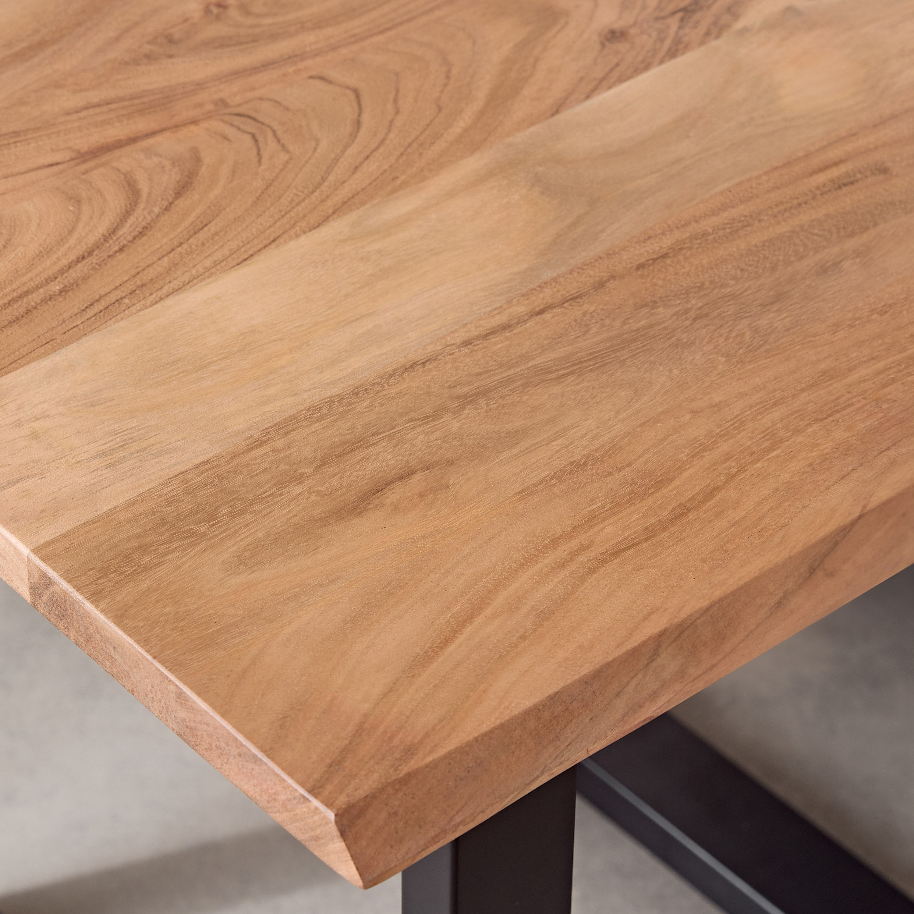 Vendra Costa Live Edge Solid Wood Top End Table-hbxfurniture-livingroom-endtables-image-3