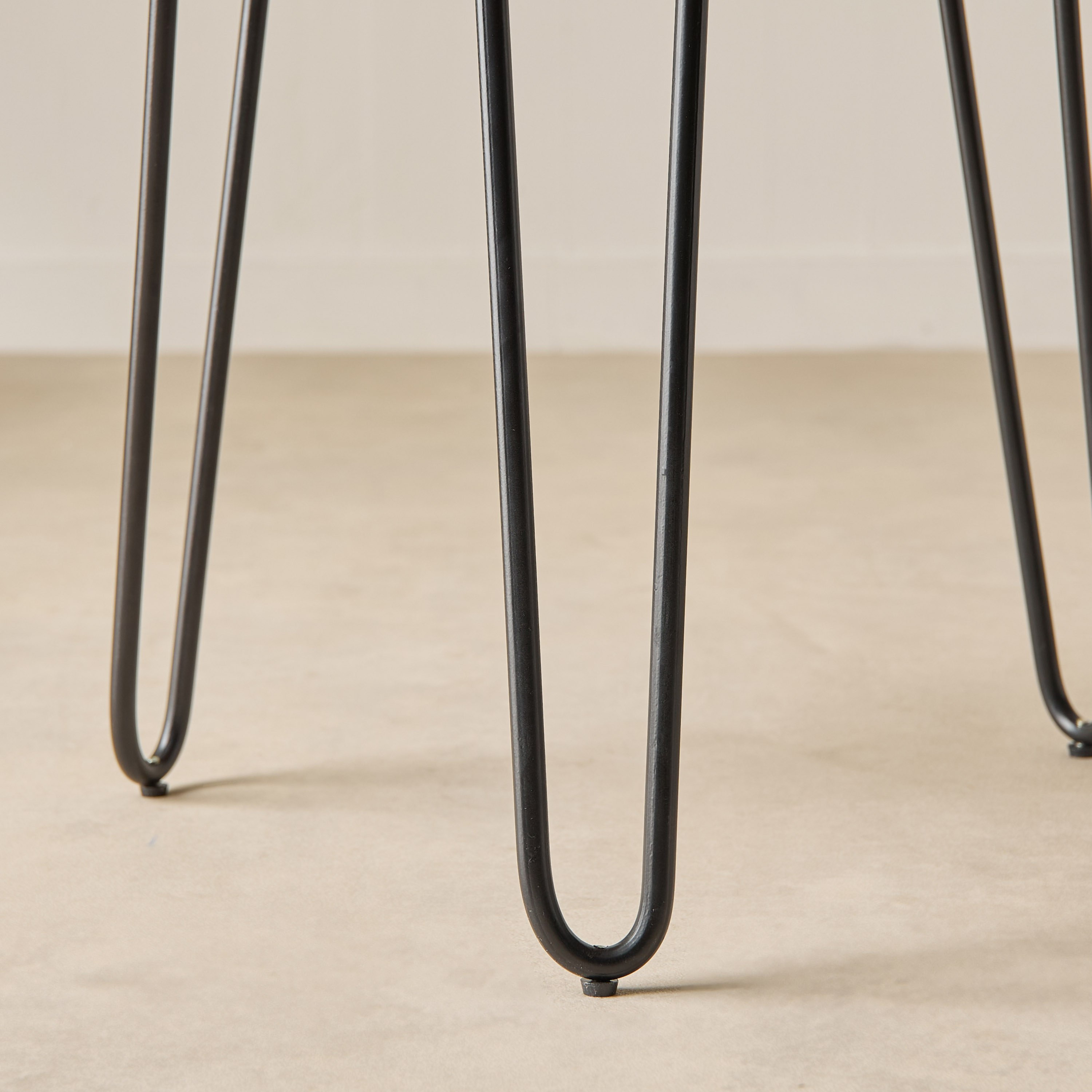 طاولة جانبية بسطح من الخشب الصلب - كوروين لايف إيدج من فيندرا -hbxfurniture-livingroom-endtables-image-6