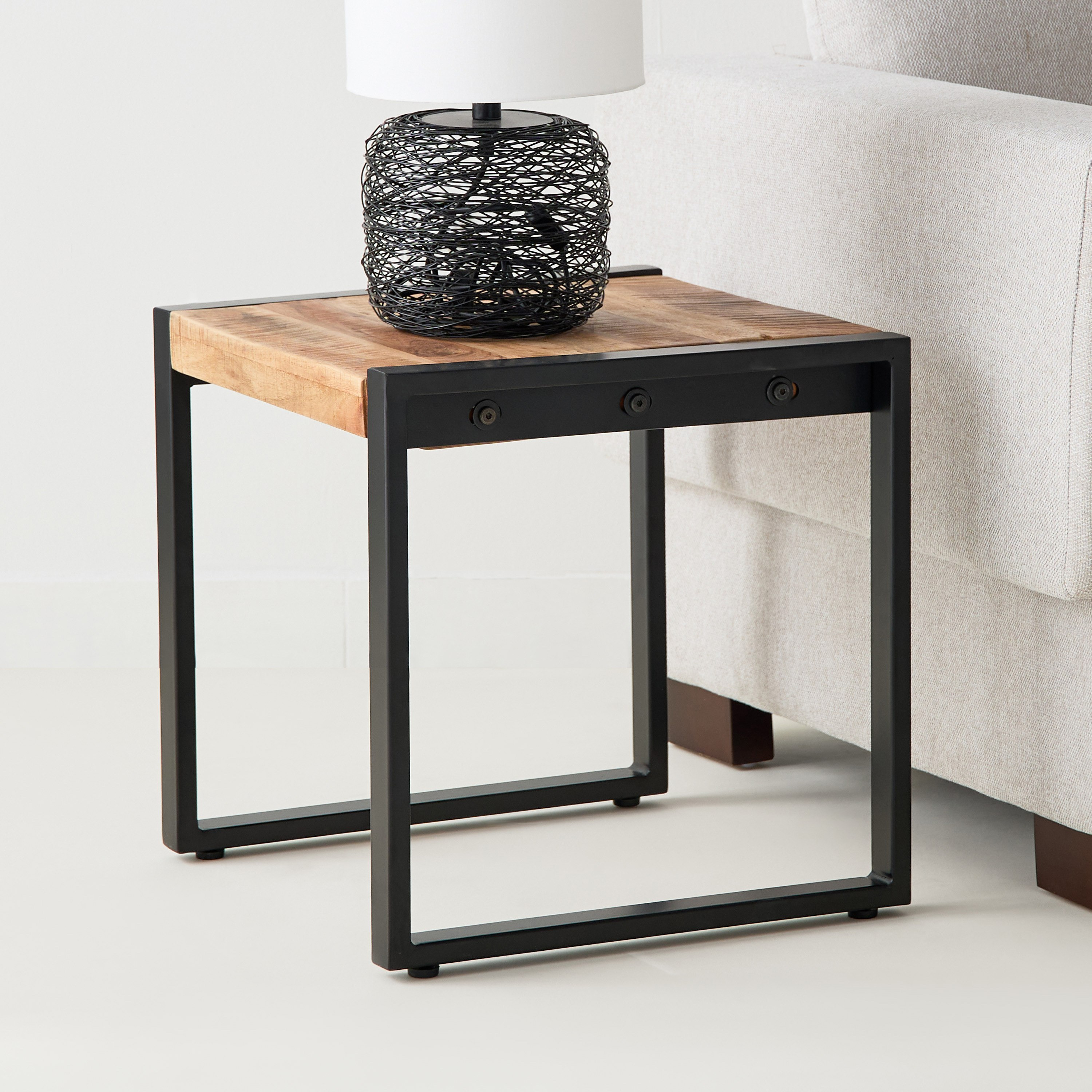 طاولة جانبية بسطح من الخشب الصلب - راستيك من فيندرا-hbxfurniture-livingroom-endtables-image-1