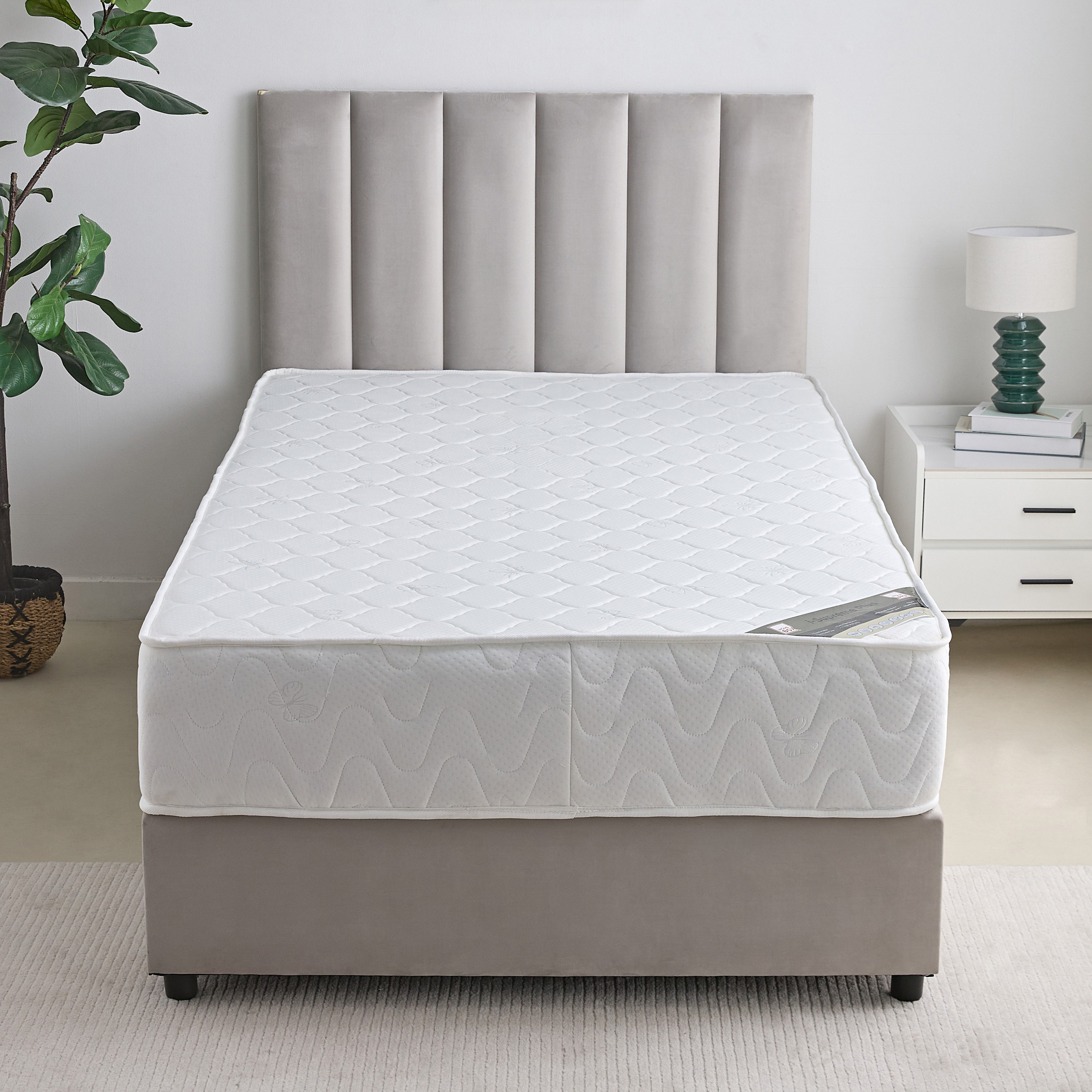 مرتبة كوين بنوابض حلزونية مغلفة بإسفنج جانبي من آي - سوبريم - 150x200x25 سم-hbxbedroom-mattresses-queen-image-3