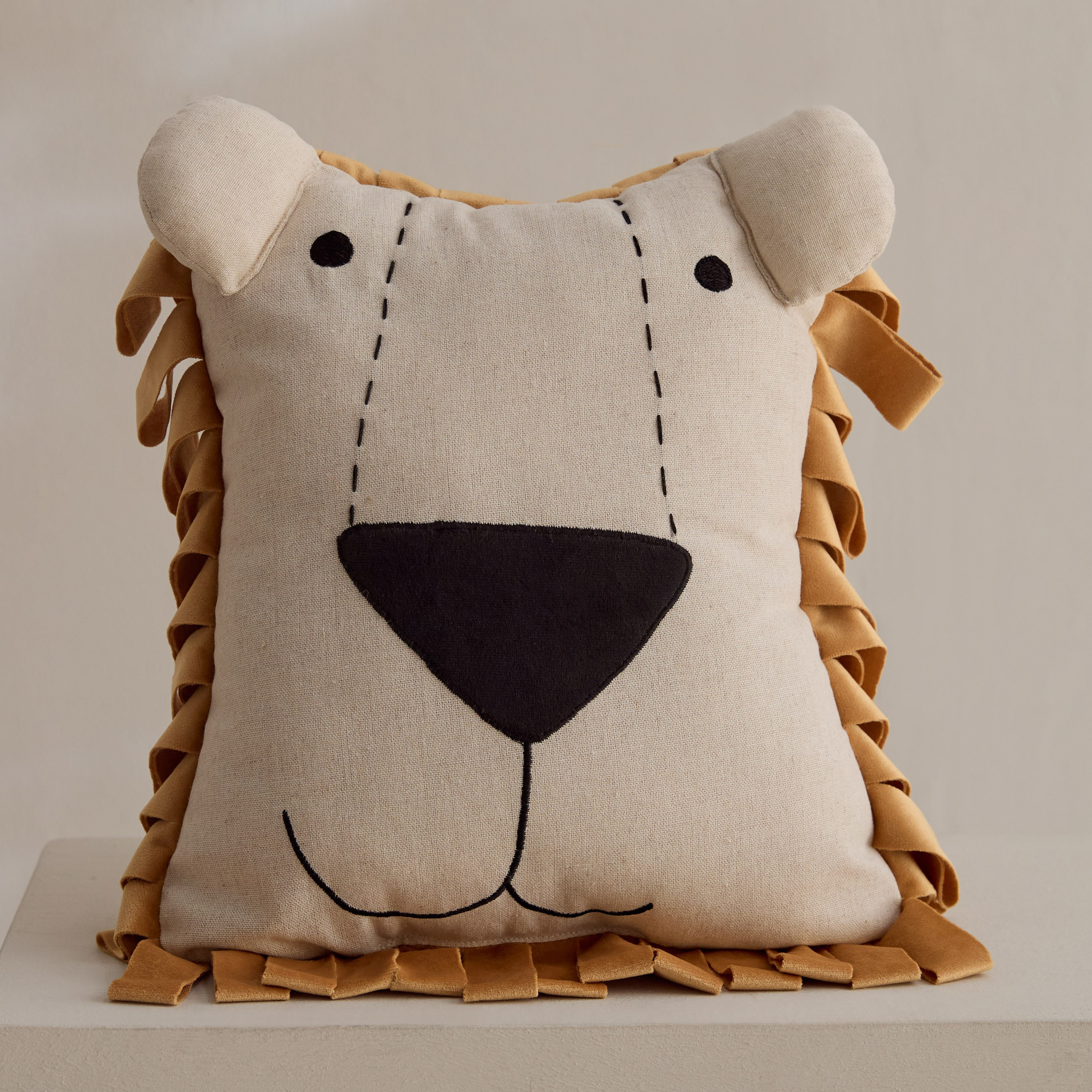 Forresta Lion Shaped Cushion - 27x33 cm-hbxhomeware-hbxbedroom-image-2