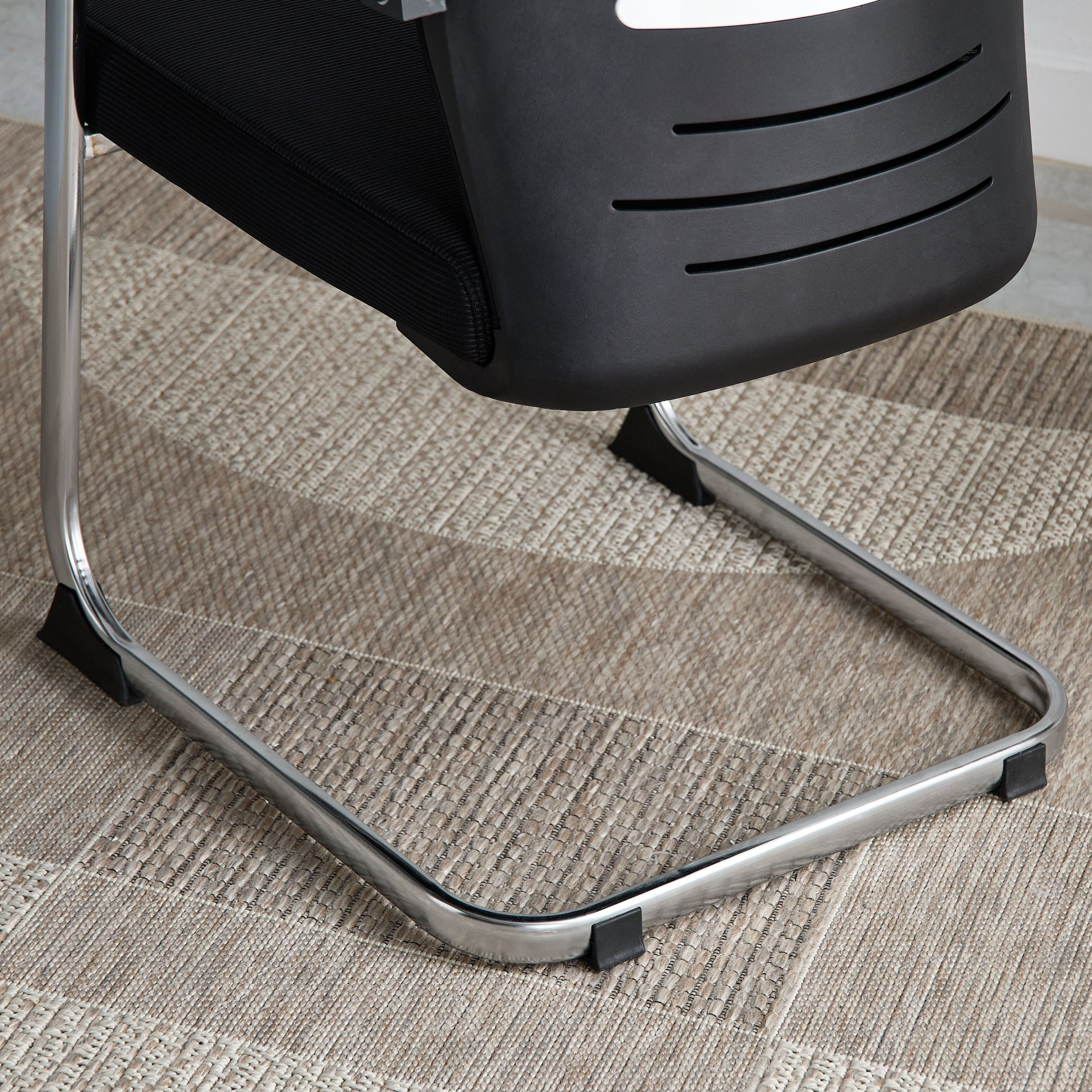Movo Riga NXT Visitor Chair-PROMO_HB_SA_HBX10_TH1000_NEW_031025-image-8