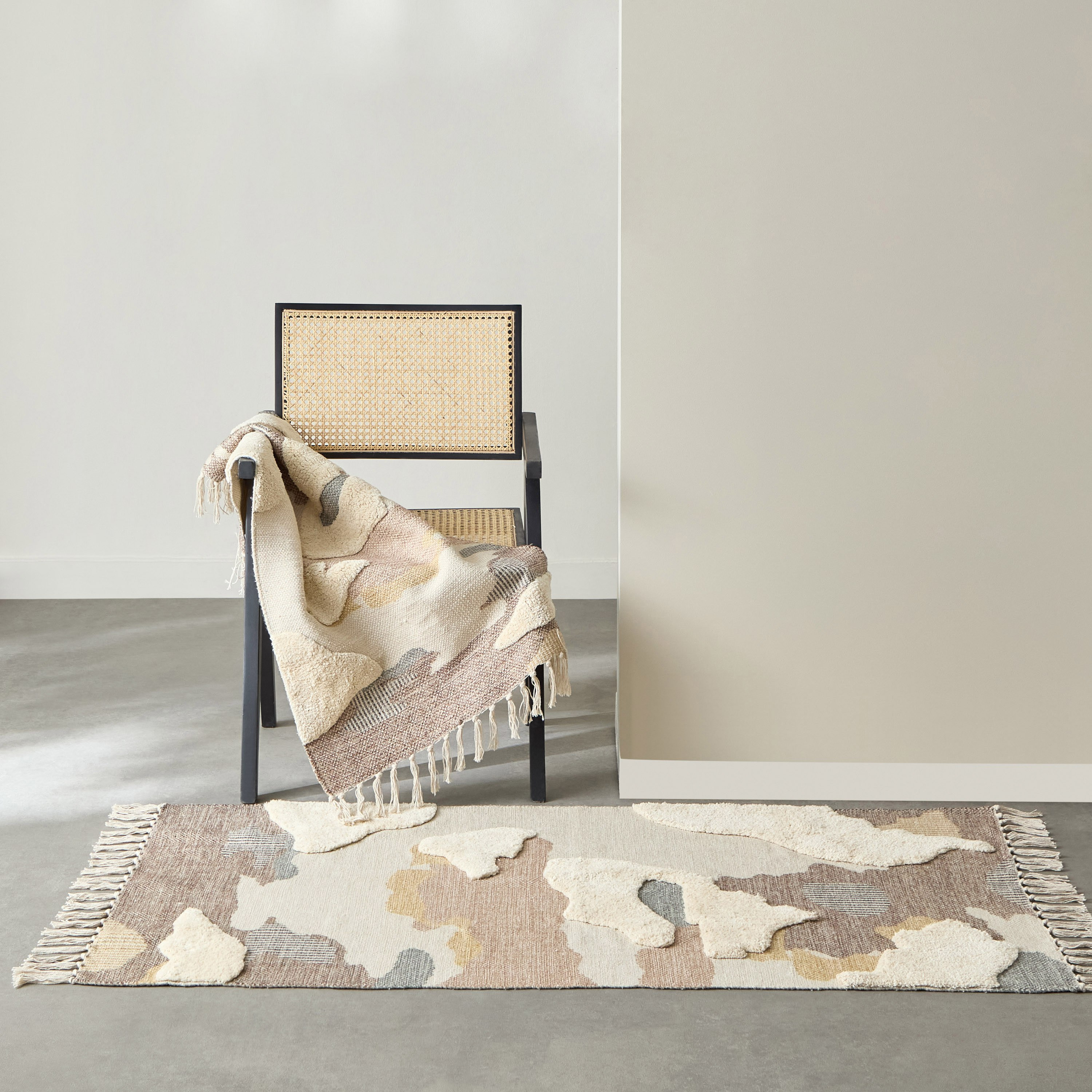 Aizel Cloudia Cotton Overtufted Dhurrie - 60x90 cm-hbxdecorandfurnishings-floorcoverings-rugs-image-5