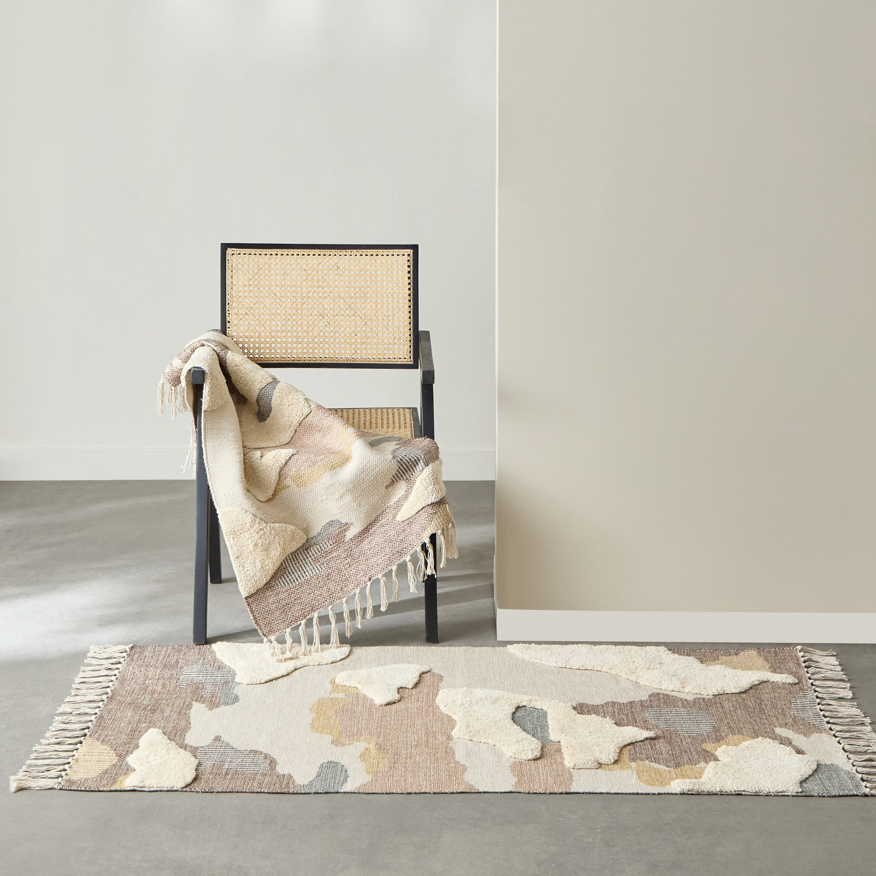 Aizel Cloudia Cotton Overtufted Dhurrie - 80x150 cm-hbxdecorandfurnishings-floorcoverings-rugs-image-5