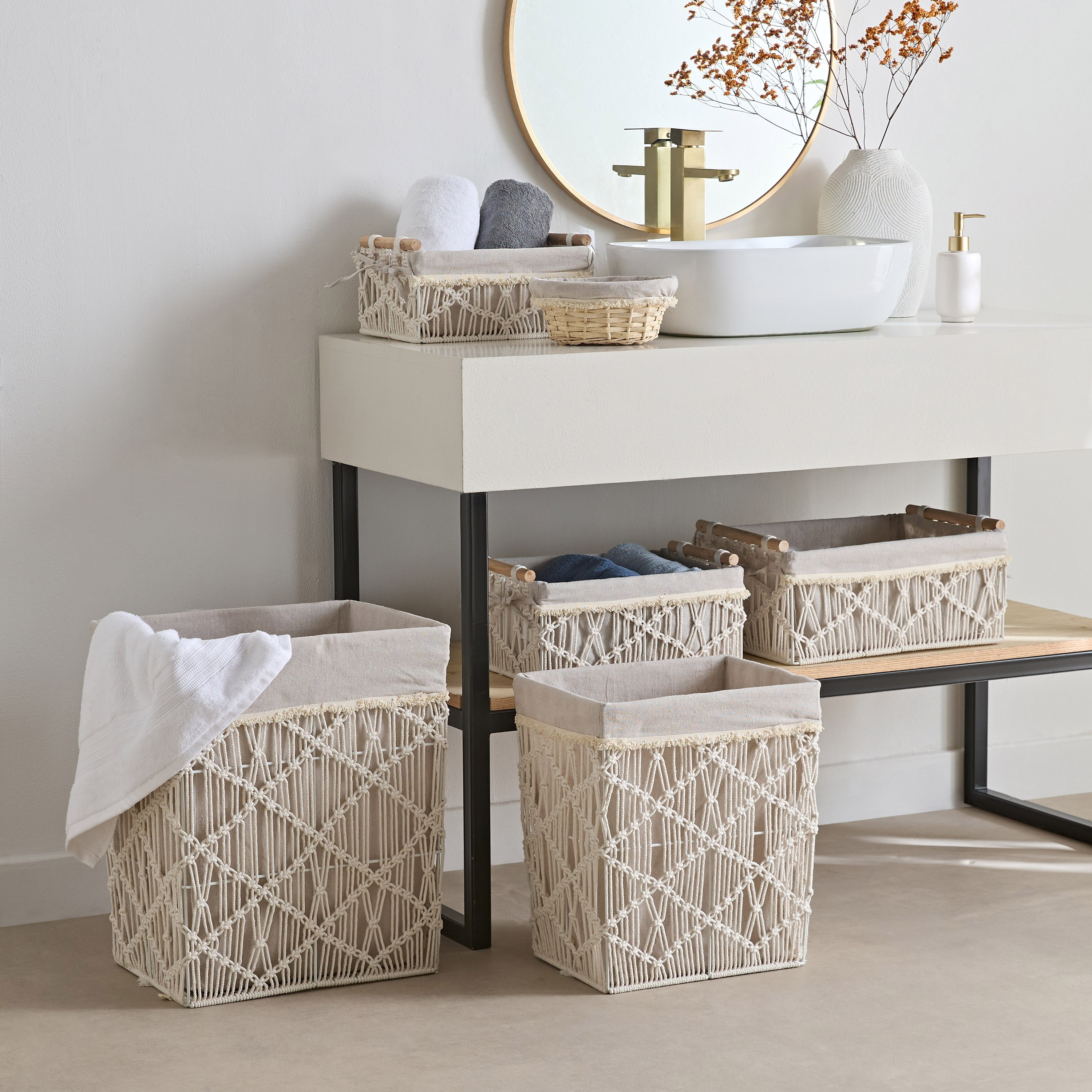 Valerie Laundry Hamper - 35x26x40 cm-hbxbathroom-bathroomstorage-laundryhampers-image-4