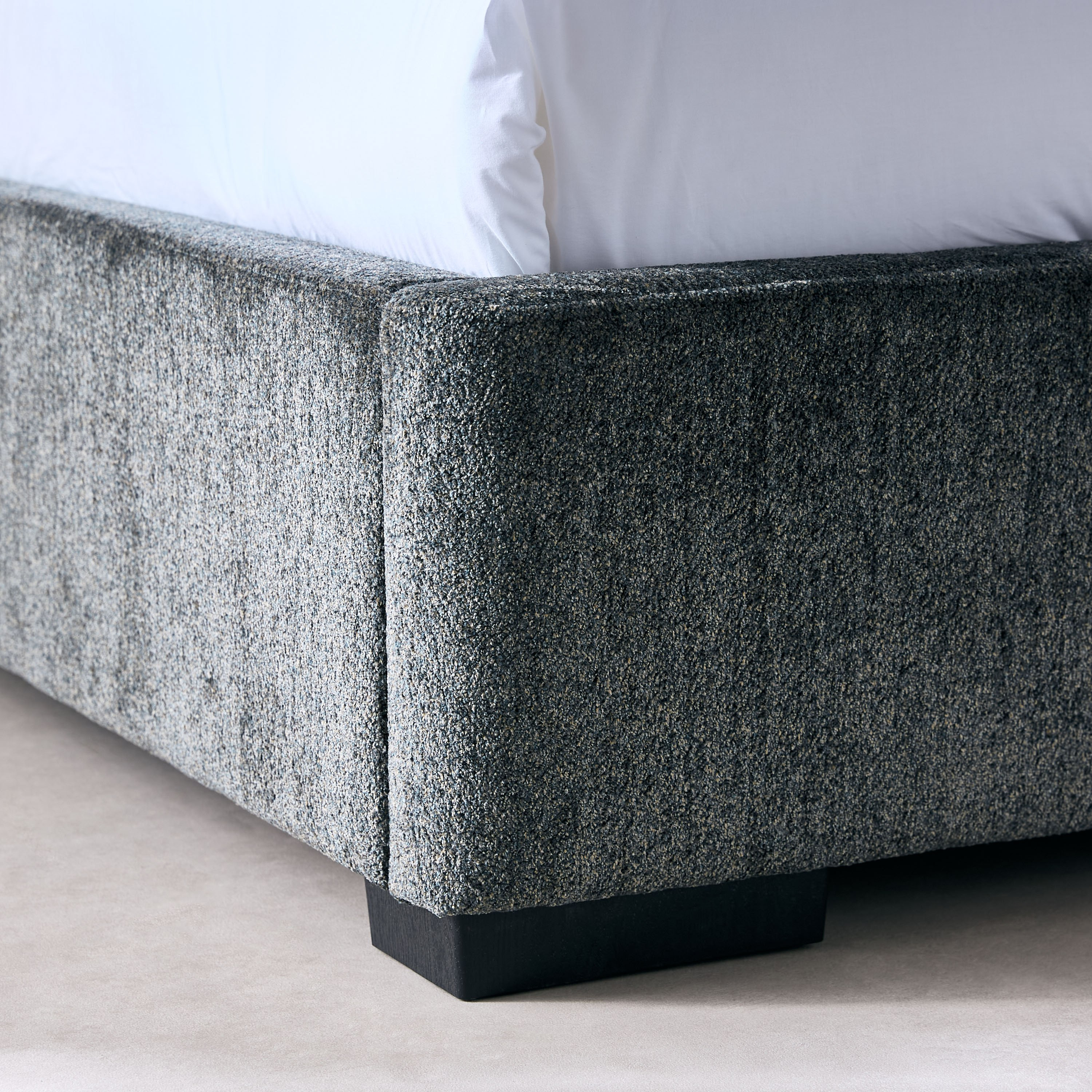 سرير كينج منجد من دونا بيرنارد - 180 × 200 سم-hbxfurniture-bedsandbedsets-upholsteredbeds-king-image-9