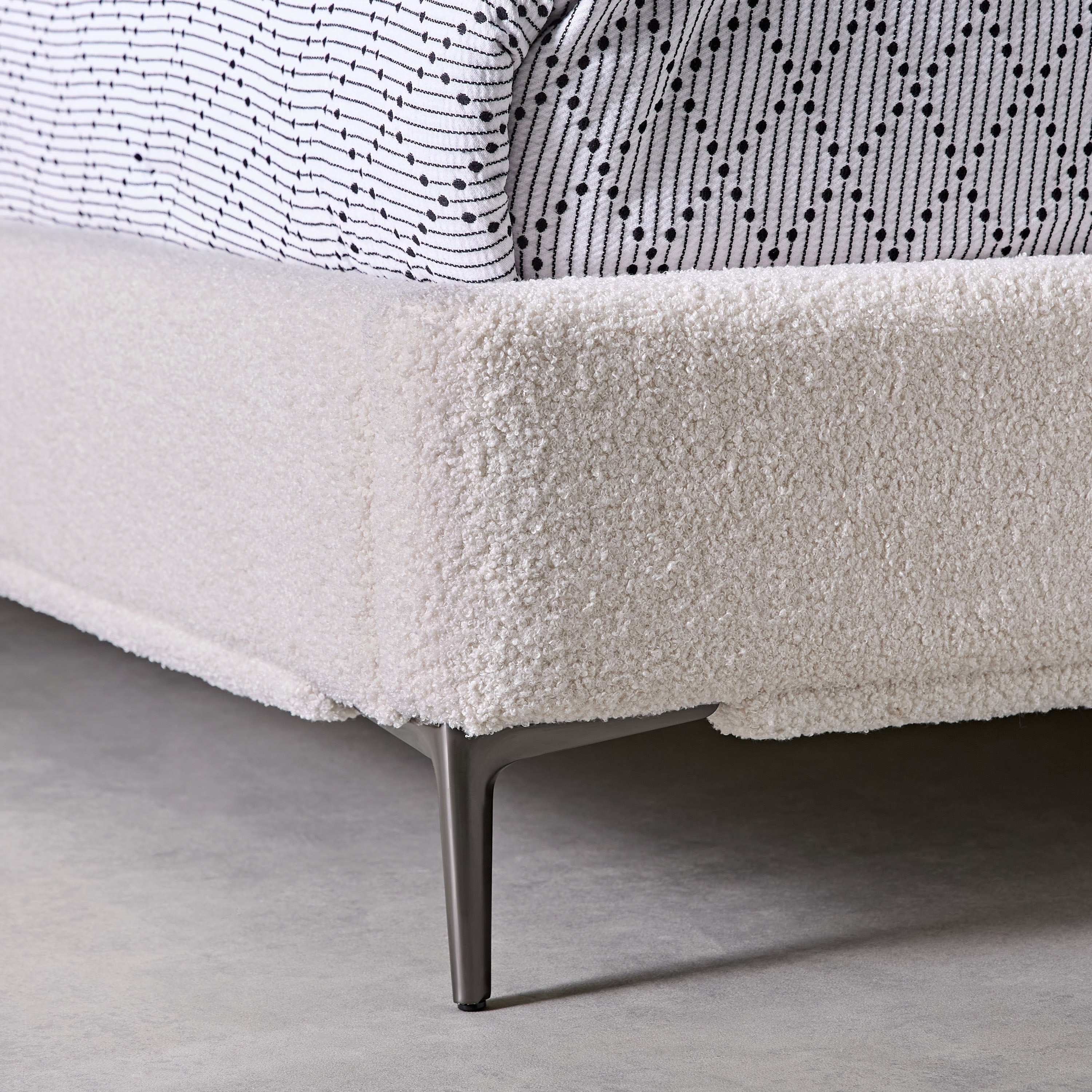 Dona Frankfurt King Upholstered Bed - 180x200 cm-hbxfurniture-bedsandbedsets-beds-king-image-4