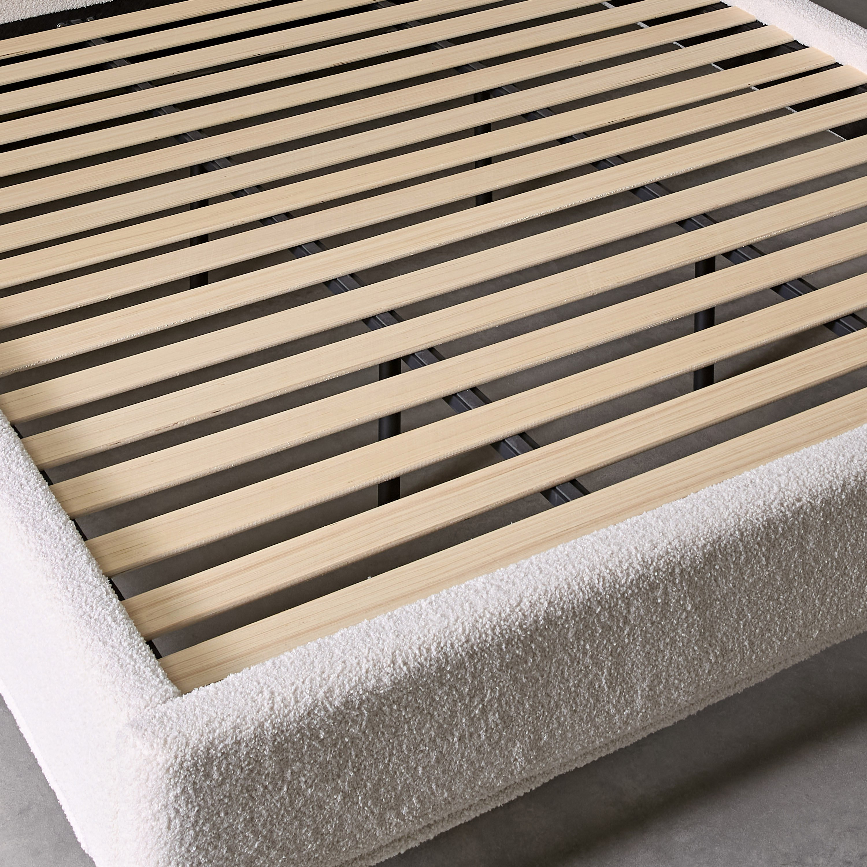 Dona Frankfurt King Upholstered Bed - 180x200 cm-hbxfurniture-bedsandbedsets-beds-king-image-5