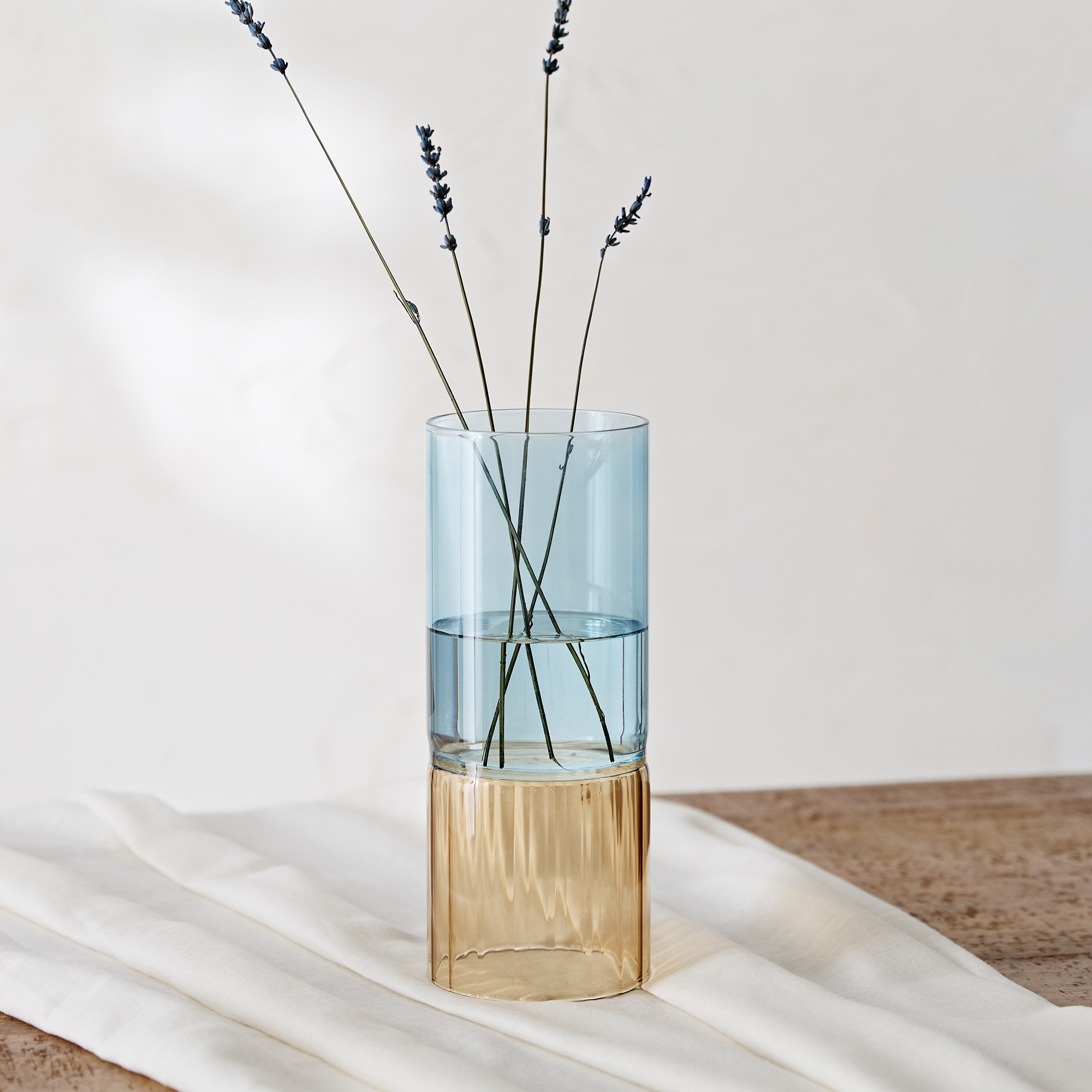 Reva Glass Vase - 10x10x25 cm-PROMO_HB_AE_B2G2_011025-image-1