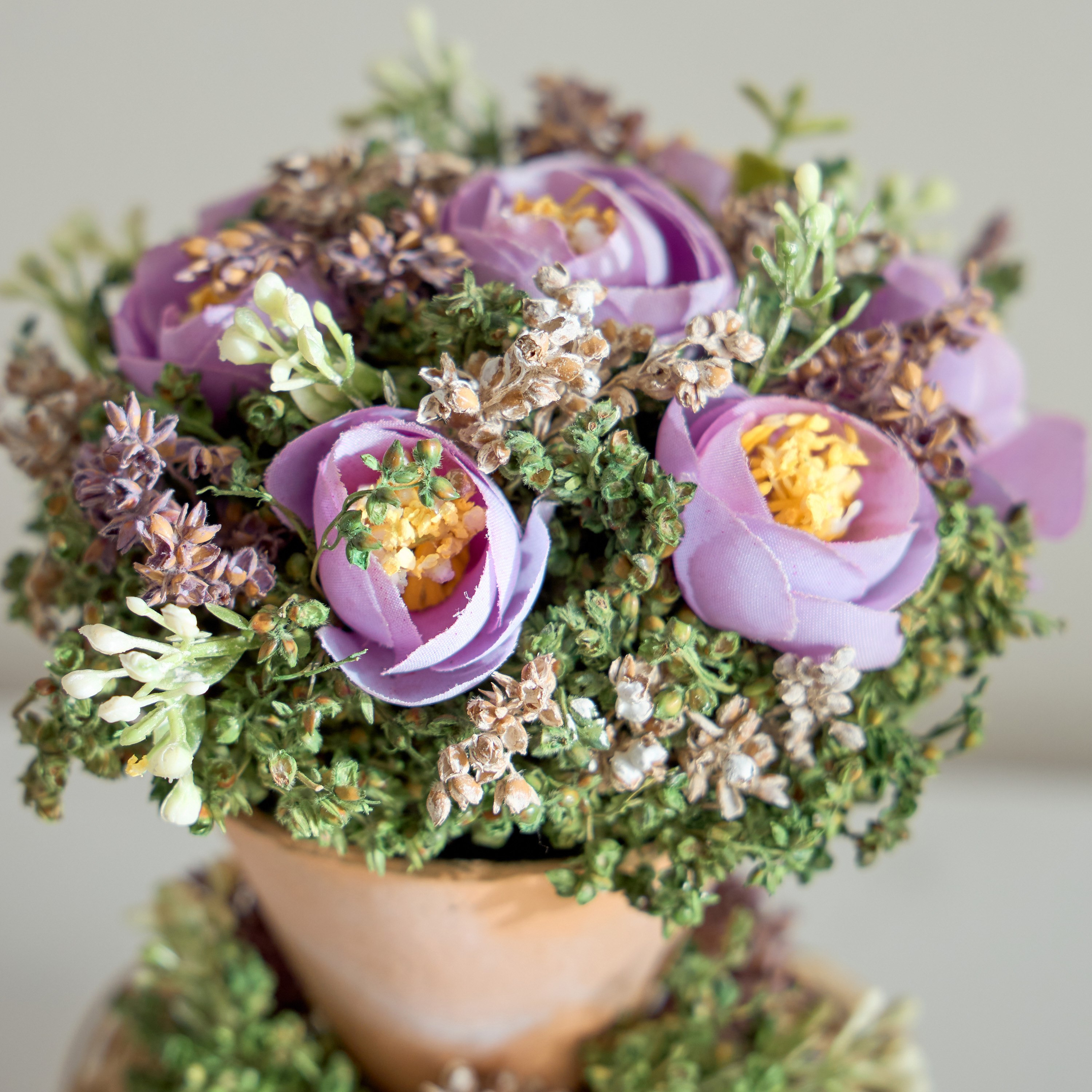 Caven Ranunculus Arrangement in Brunch Ball Planter - 10x10x15 cm-hbxhomeware-hbxdecorandfurnishings-image-3
