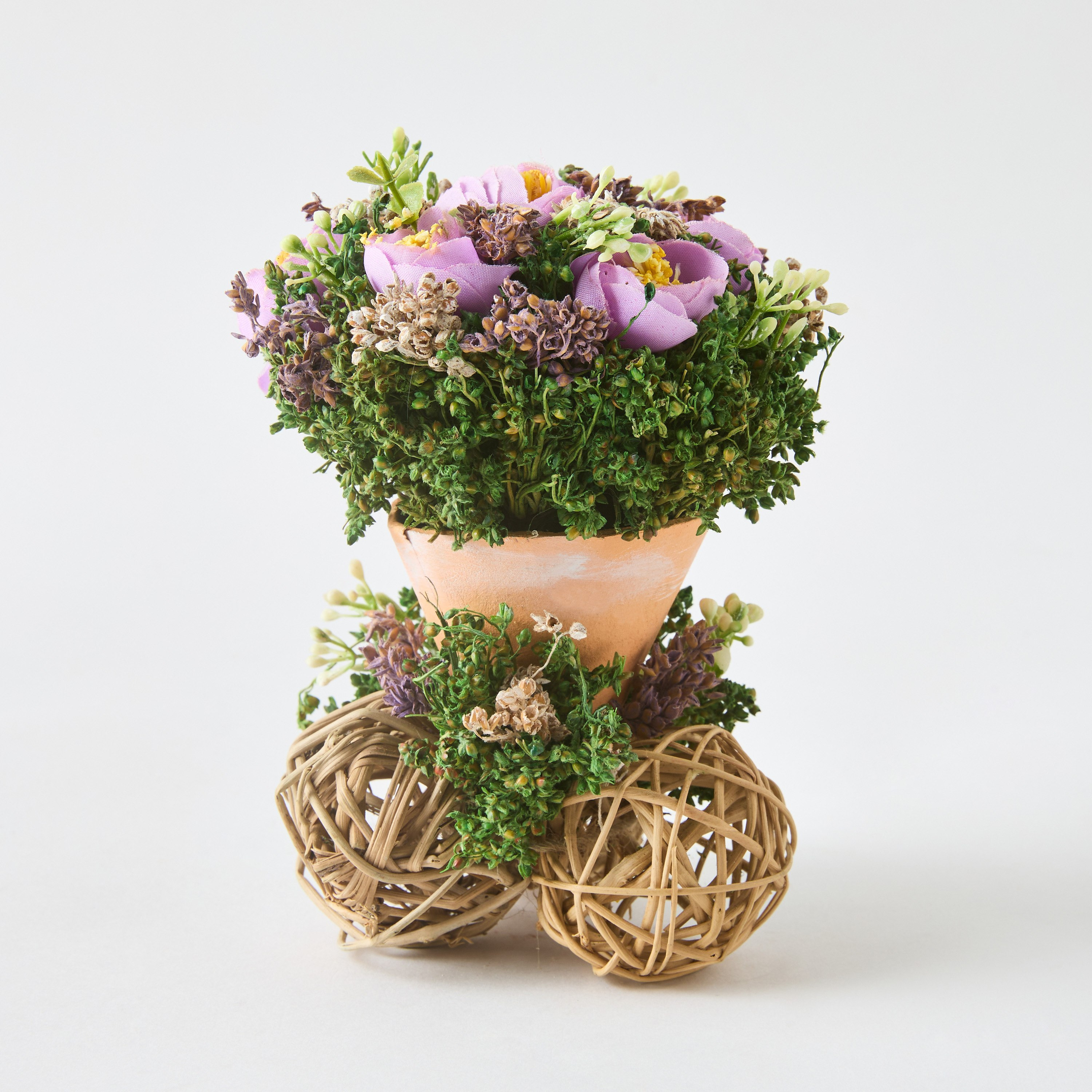 Caven Ranunculus Arrangement in Brunch Ball Planter - 10x10x15 cm-hbxhomeware-hbxdecorandfurnishings-image-5