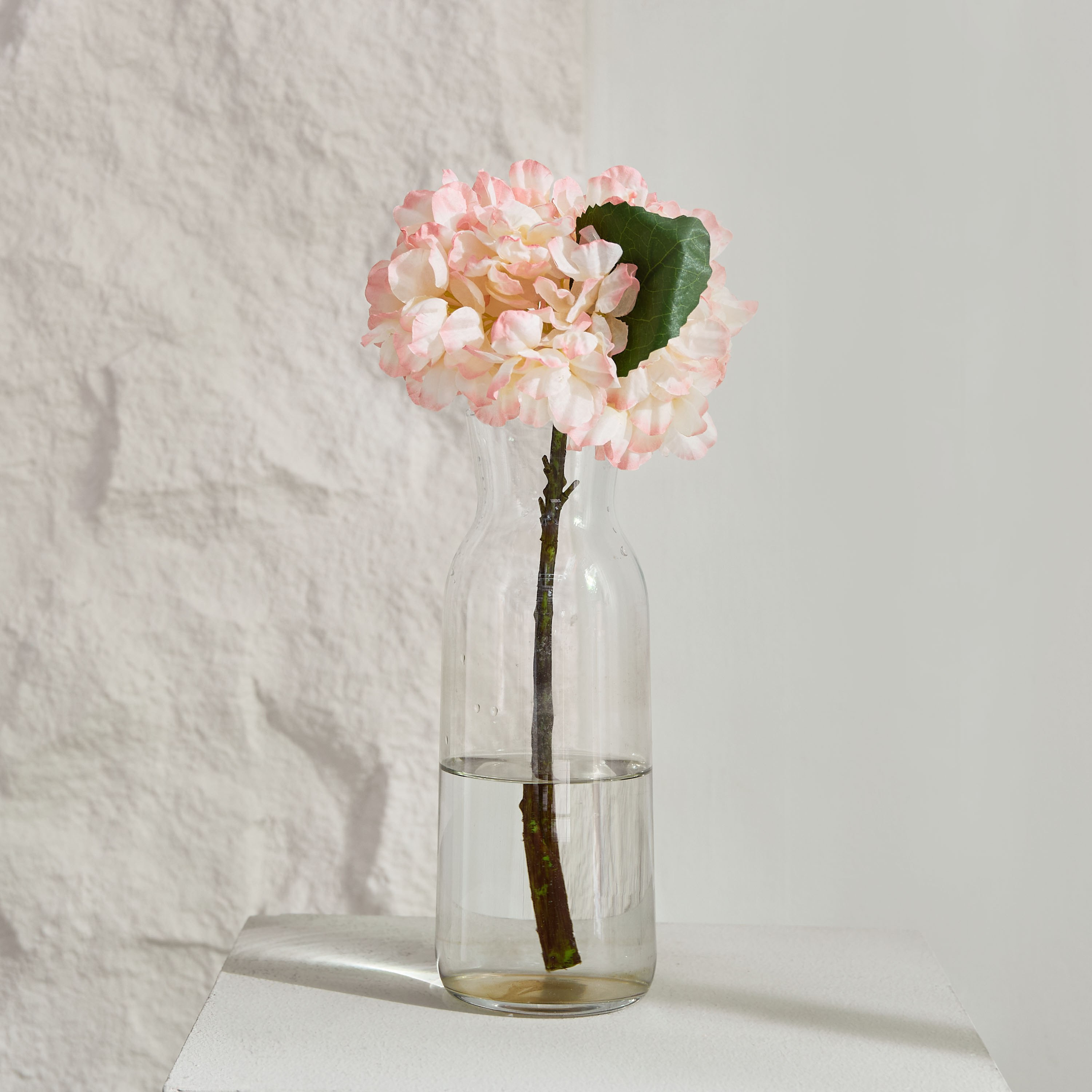 جذع زهرة هيدرانجيا مجففة من ليارا - 35 سم-hbxdecorandfurnishings-homeaccessories-artificialflowersandplants-image-1