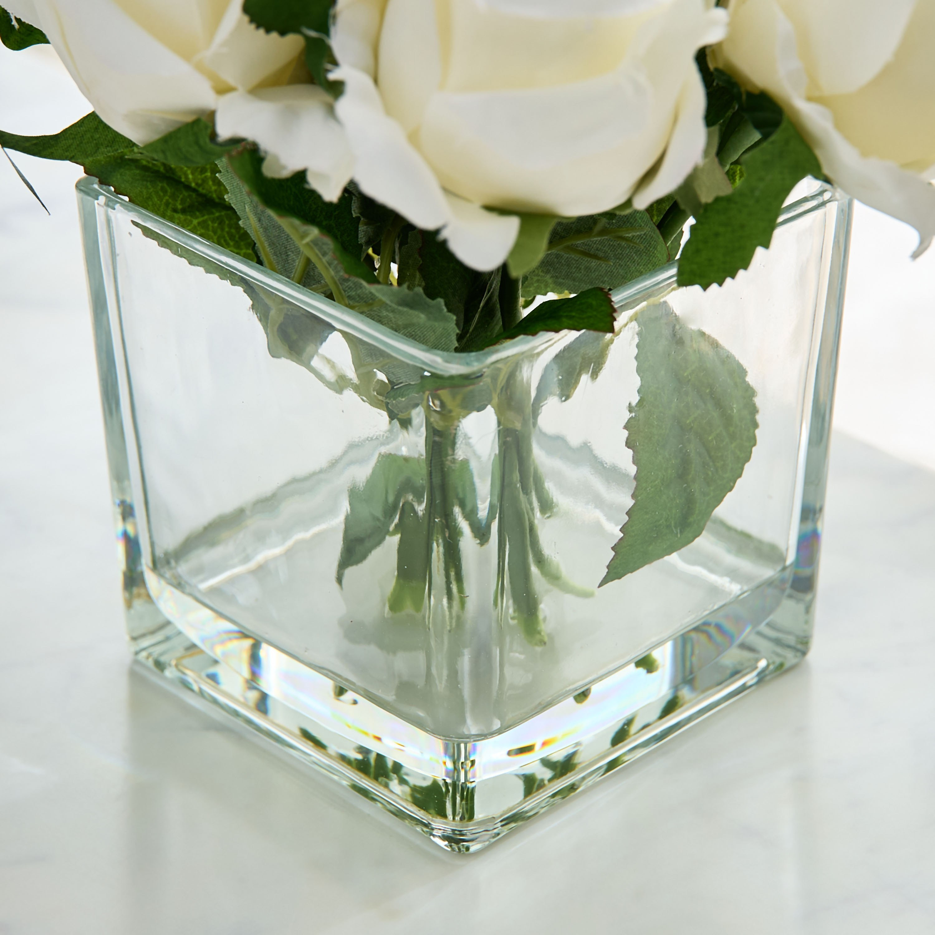 Liara Rose Buds Arrangement with Still Water in Glass Pot - 30 cm-hbxdecorandfurnishings-homeaccessories-artificialflowersandplants-image-3