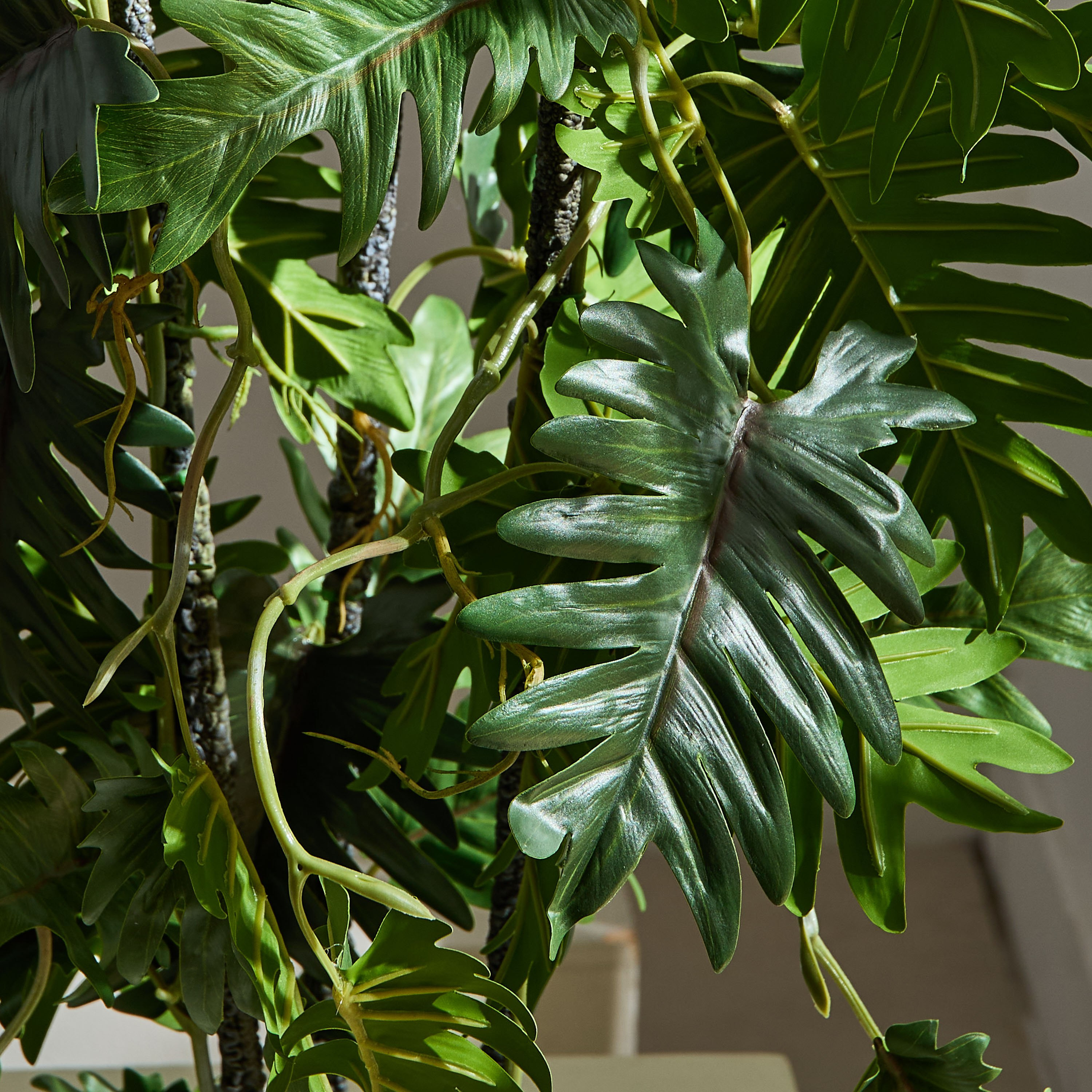 Liara Tropical Leaves Potted Plant in a Pot - 80 cm-hbxhomeware-hbxdecorandfurnishings-image-2