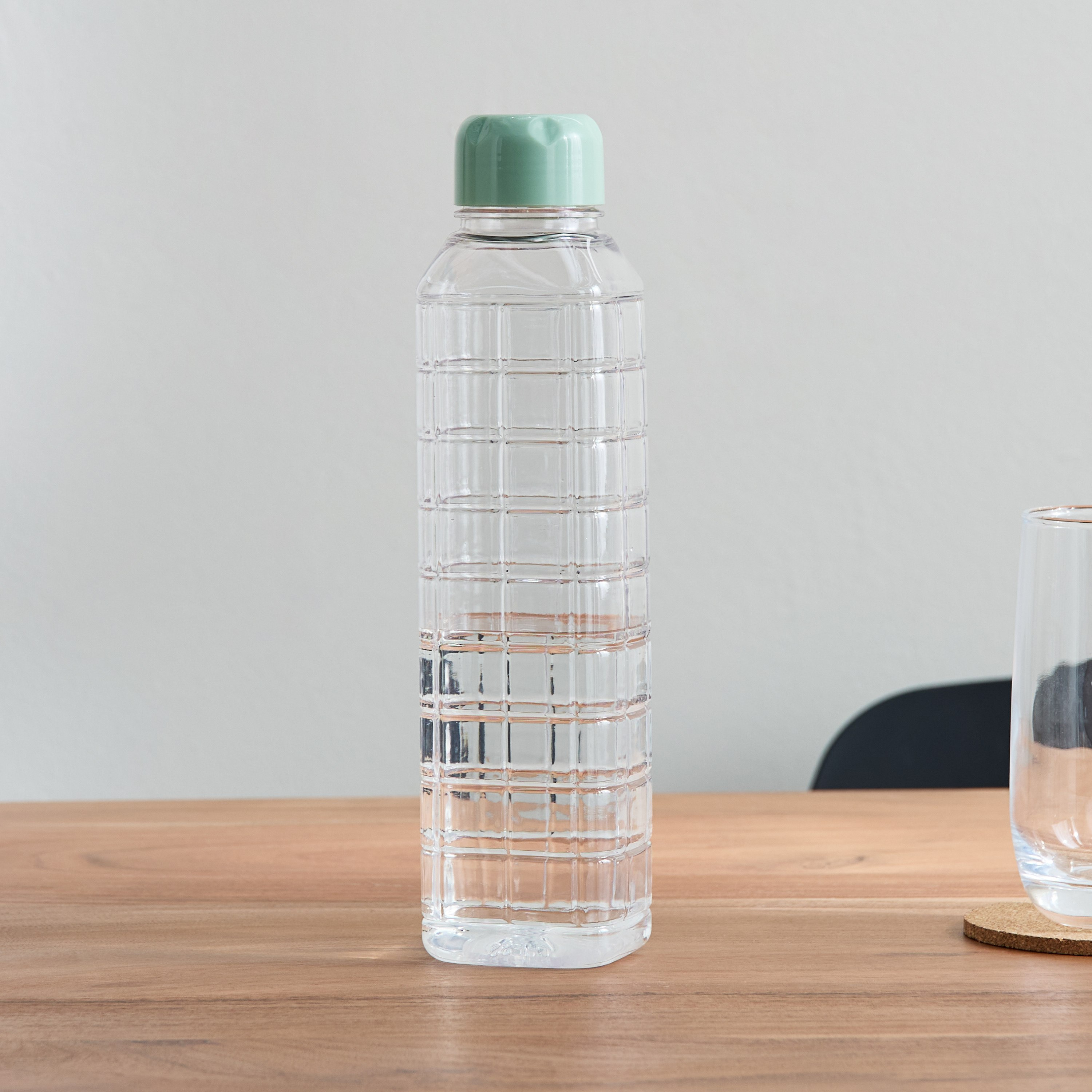 قارورة مياه من كريستال - 900 مل-hbxhomeware-diningandtabletop-bottles-image-1