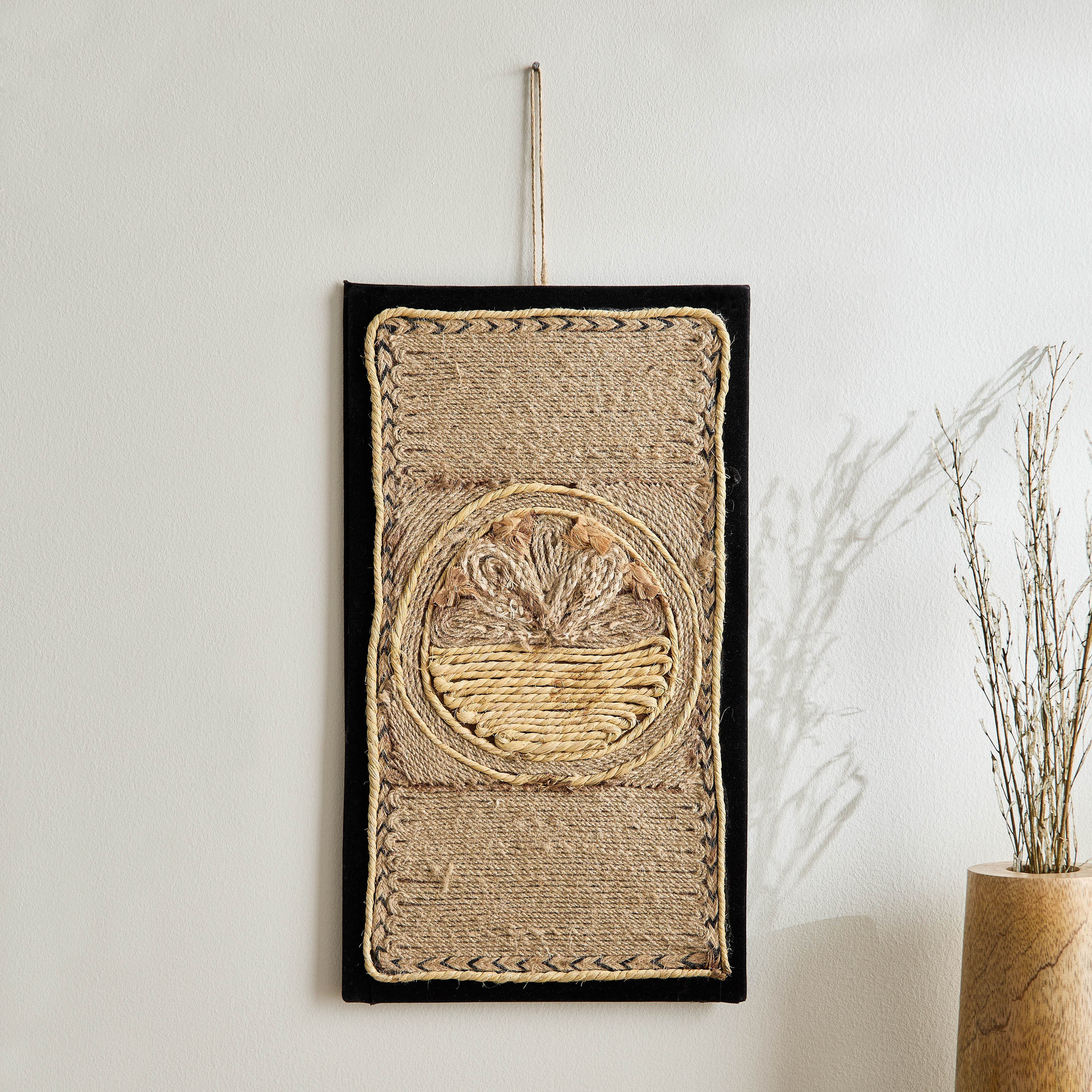 ديكور حائط من الجوت والصدف من إنزو - 40x23 سم-hbxdiningroom-walldecor-wallart-image-2