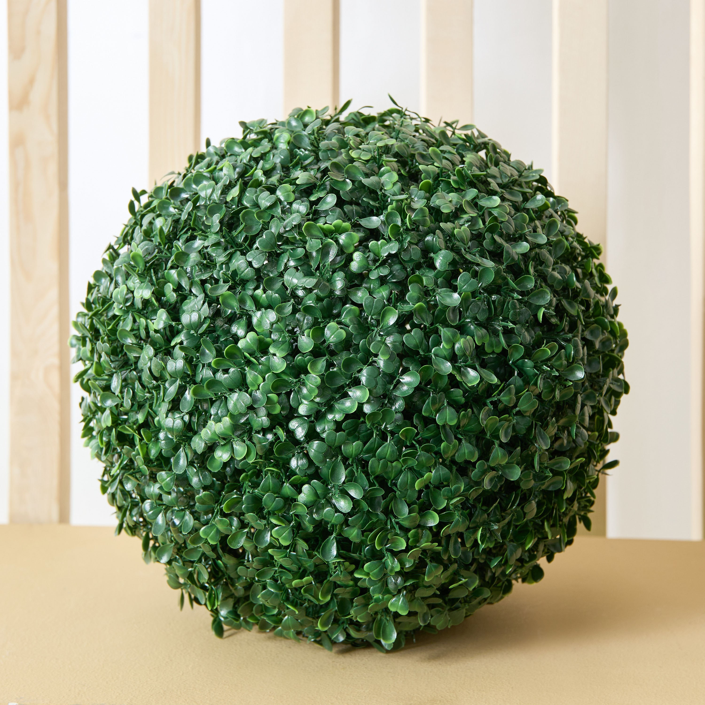 كرة نبات صناعي من خشب البقس من ديلسا - 31 سم-hbxdecorandfurnishings-homeaccessories-artificialflowersandplants-image-2